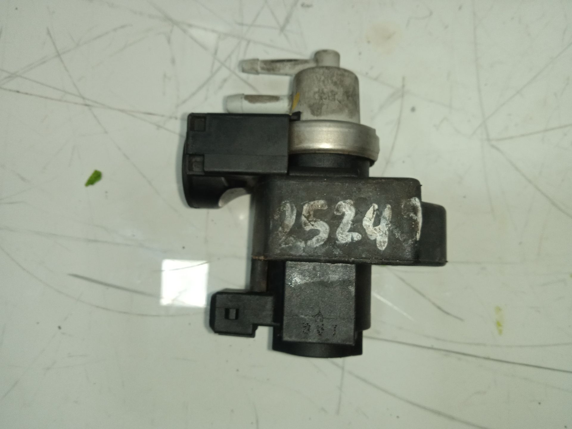 VALVULA DE VACIO HYUNDAI I40 GL BLUEDRIVE CITY / BLUEDRIVE CITY