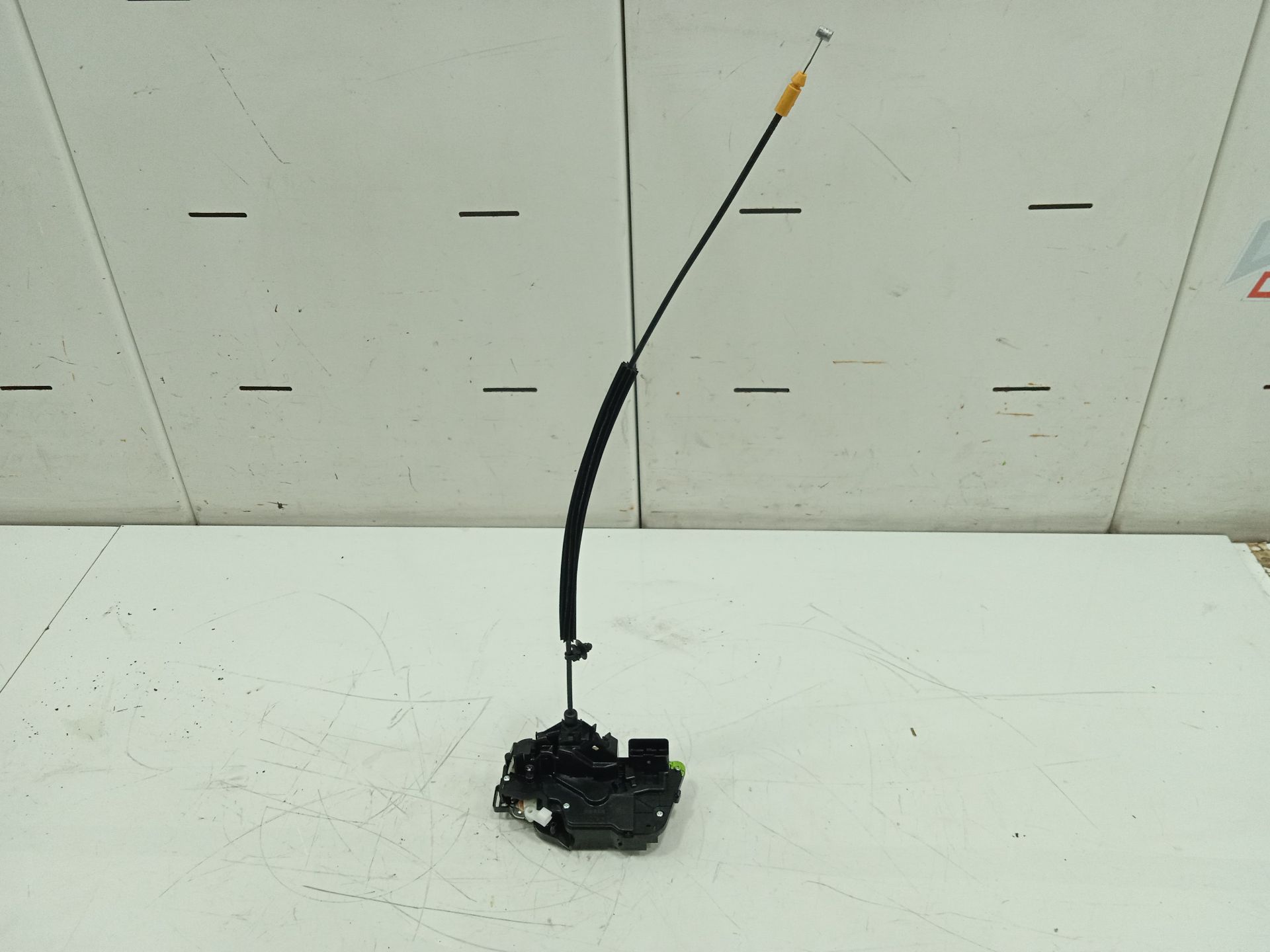 CERRADURA PUERTA TRASERA IZQUIERDA DFSK FENGON IX5 CLASSIC