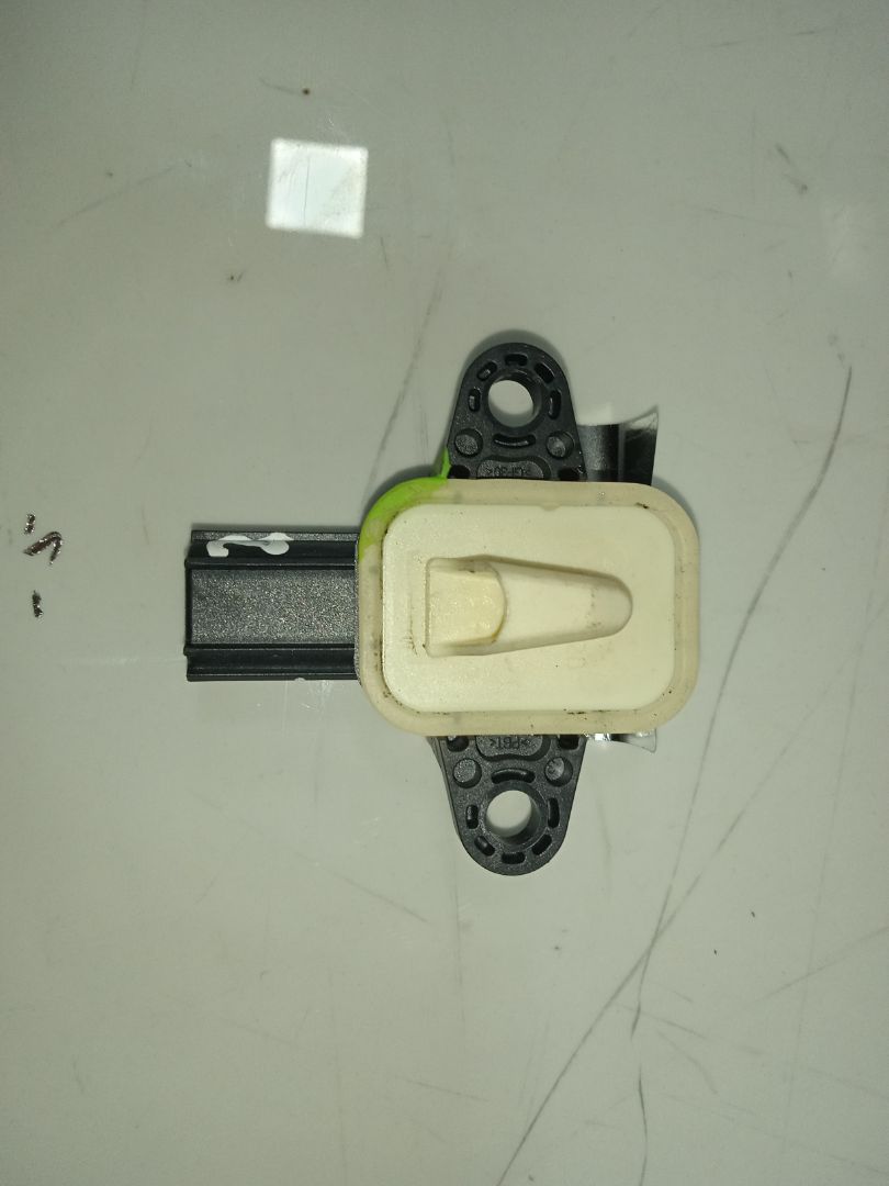 SENSOR DE IMPACTO VOLVO V60 KOMBI Kinetic