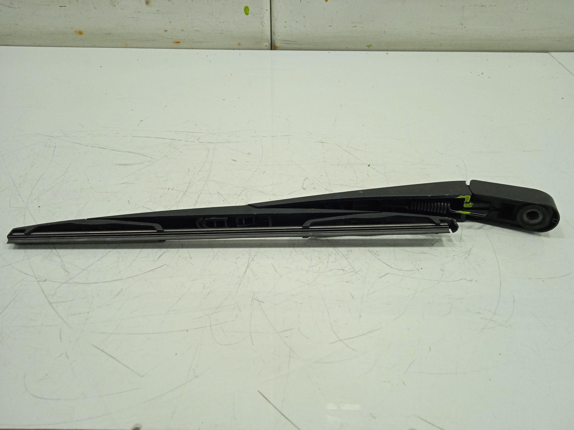 BRAZO LIMPIA TRASERO DFSK FENGON IX5 CLASSIC