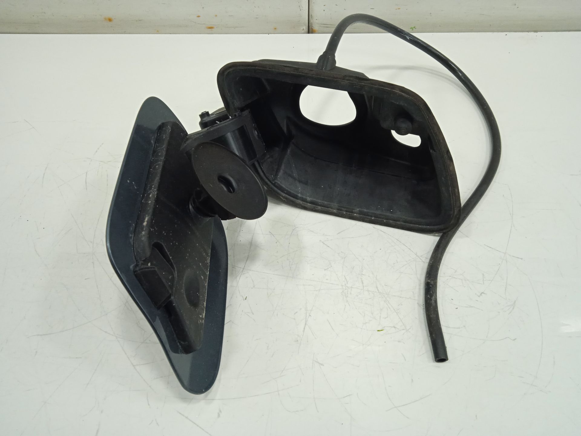 TAPA EXTERIOR COMBUSTIBLE FIAT TIPO II (357) BERLINA CITY SPORT