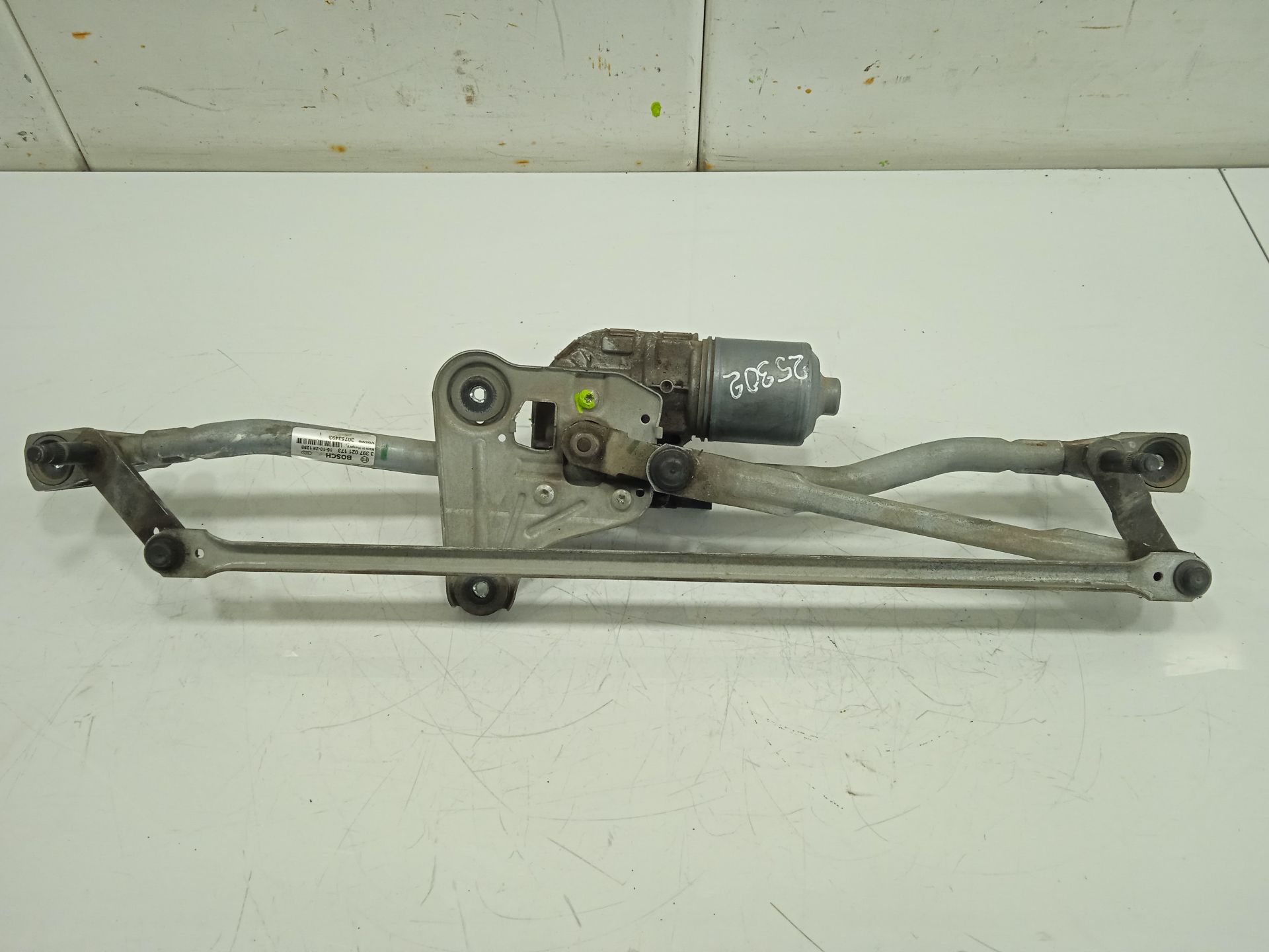 MOTOR LIMPIA DELANTERO VOLVO V60 KOMBI Kinetic