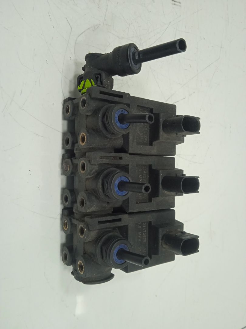 VALVULA SOLINOIDE RENAULT SERIE T Fg 4x2 Day-Cab