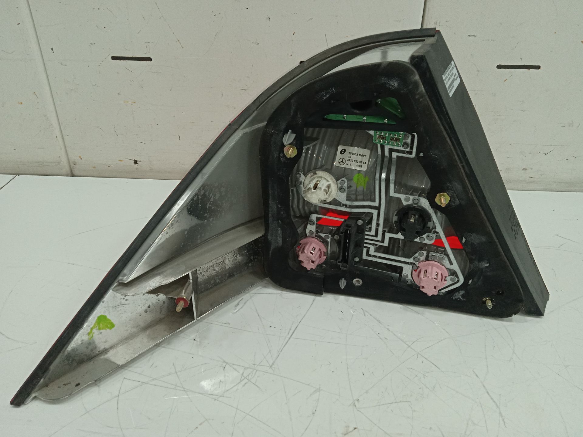PILOTO TRASERO IZQUIERDO MERCEDES-BENZ CLASE S (W220) BERLINA 320 (220.065)