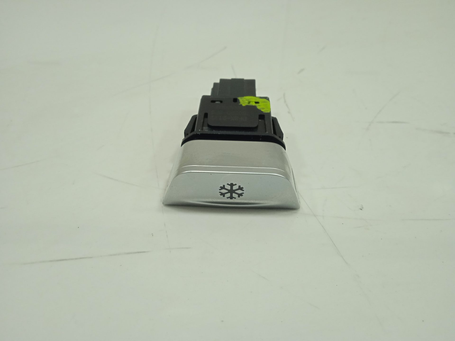 INTERRUPTOR AIRE ACONDICIONADO DFSK FENGON IX5 CLASSIC