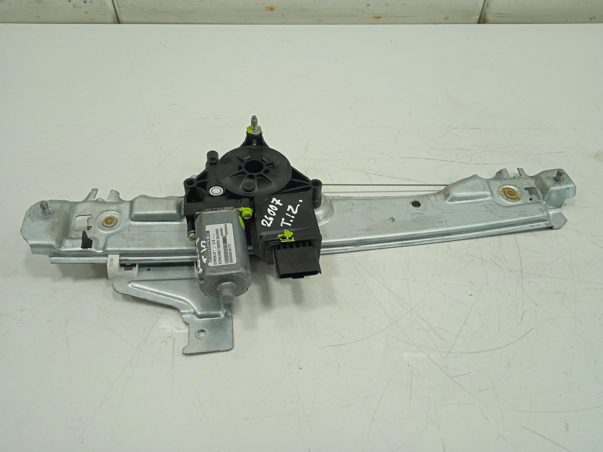 ELEVALUNAS TRASERO IZQUIERDO CITROEN C3 *