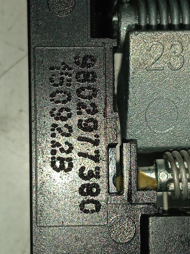SOPORTE MANETA EXTERIOR TRASERA IZQUIERDA CITROEN C3 *