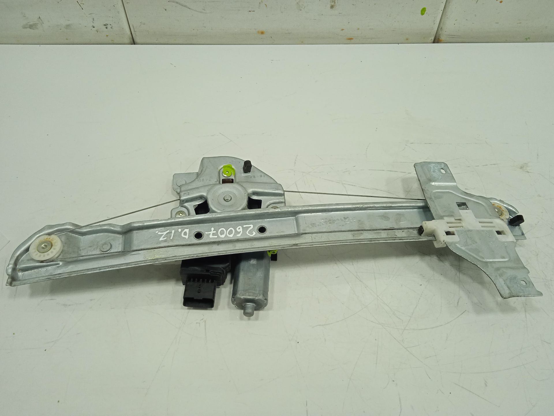 ELEVALUNAS DELANTERO IZQUIERDO CITROEN C3 *