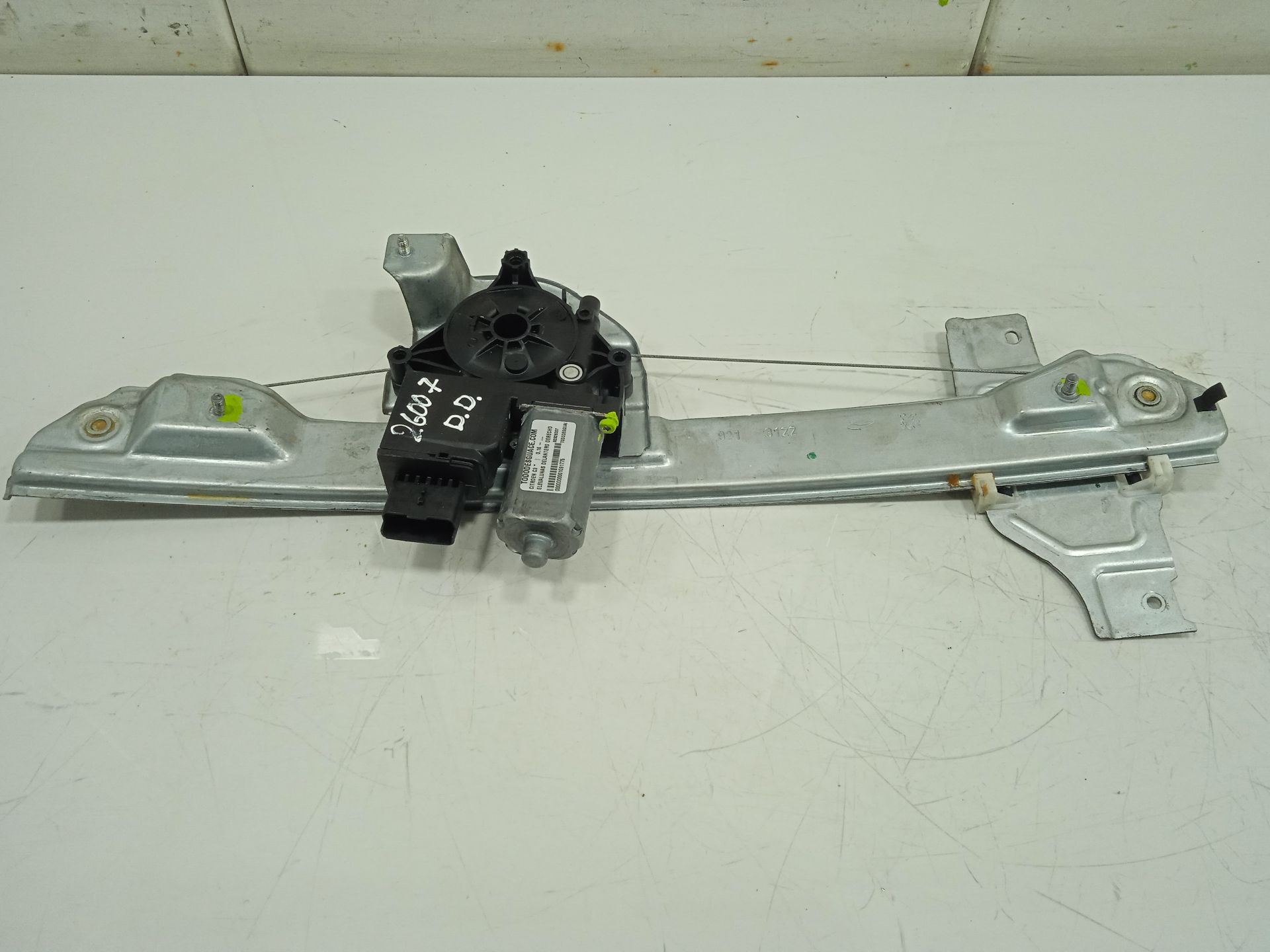 ELEVALUNAS DELANTERO DERECHO CITROEN C3 *