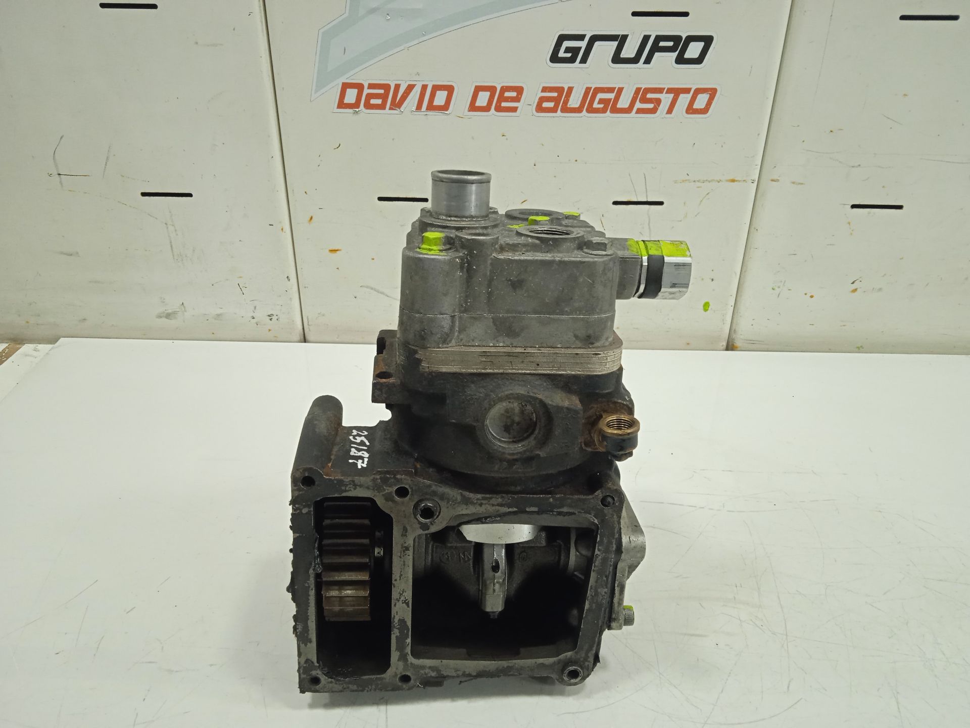 COMPRESOR SCANIA SERIE P/G/R (L-CLASE) *