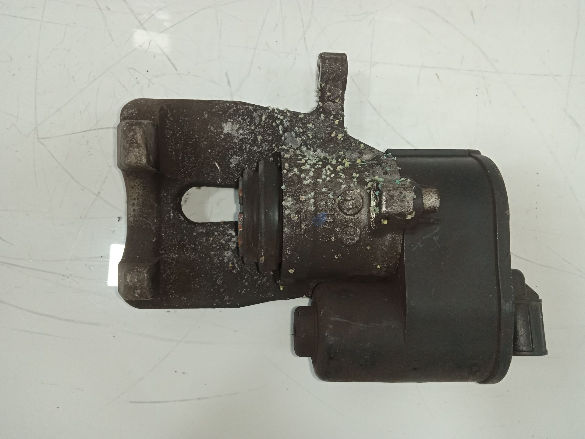 PINZA DE FRENO TRASERA IZQUIERDA VOLVO V60 KOMBI Kinetic