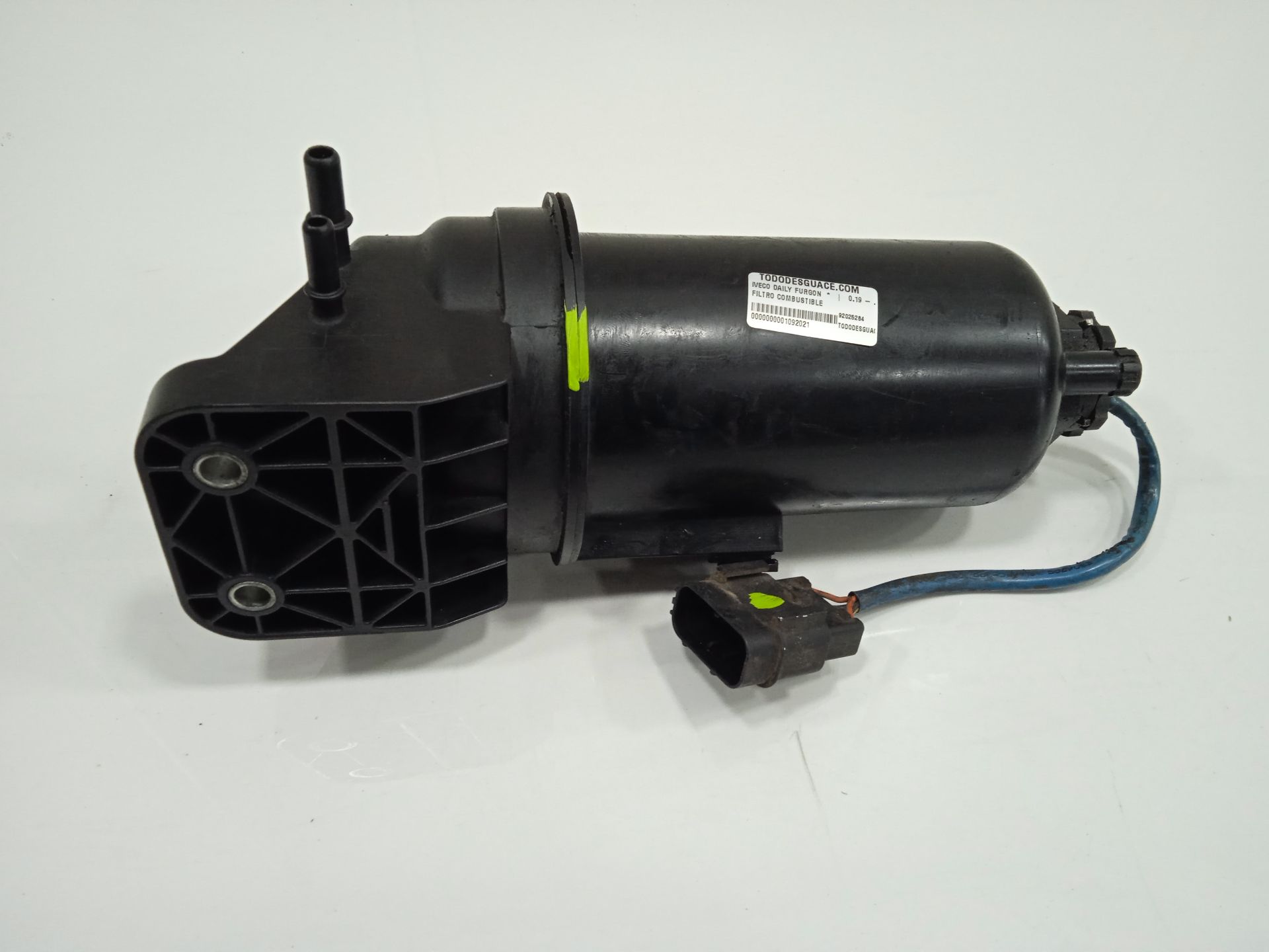 FILTRO COMBUSTIBLE IVECO DAILY FURGON *