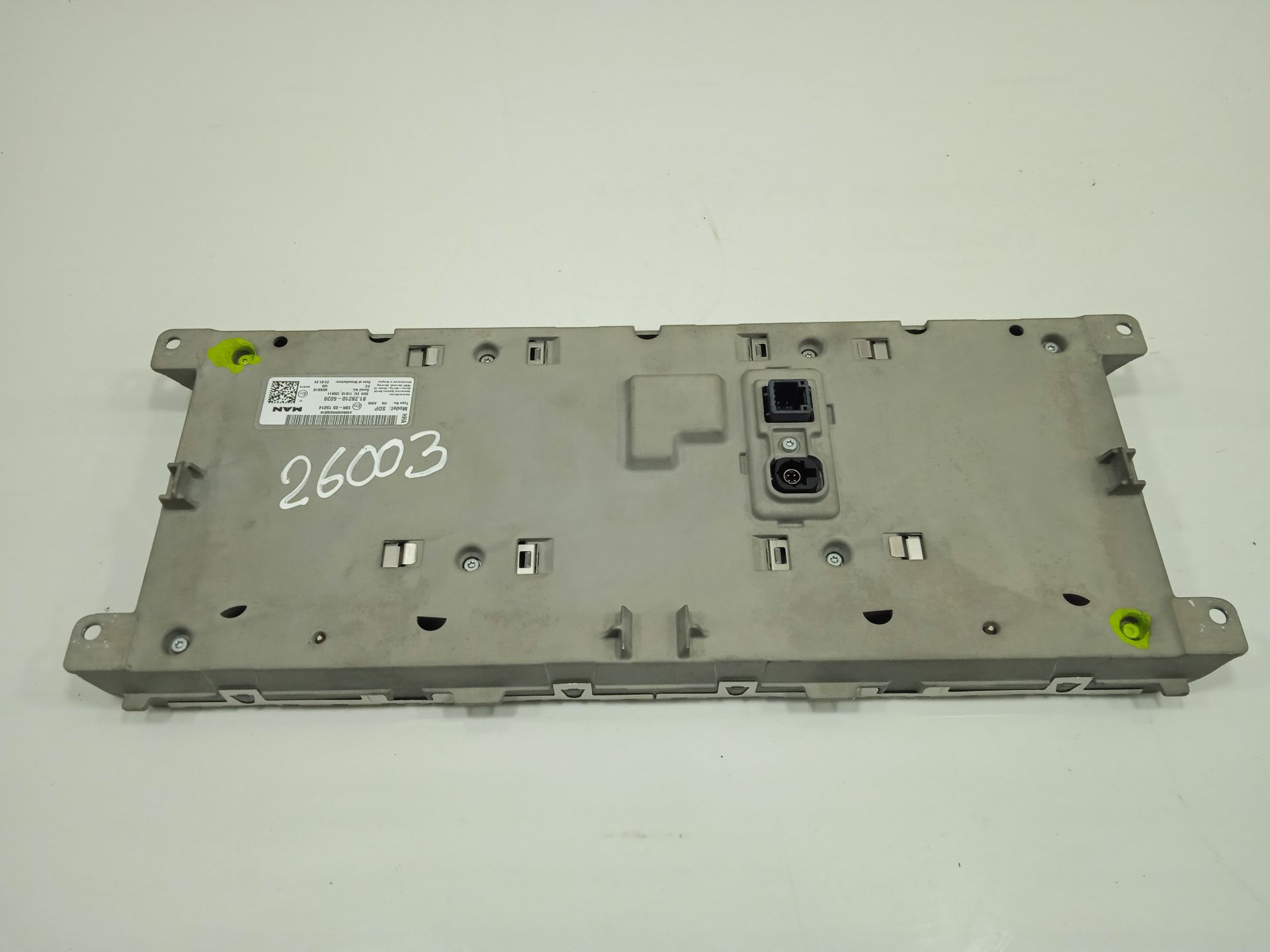 PANTALLA MAN TGX 33.XXX FG /   6x4   BL XL