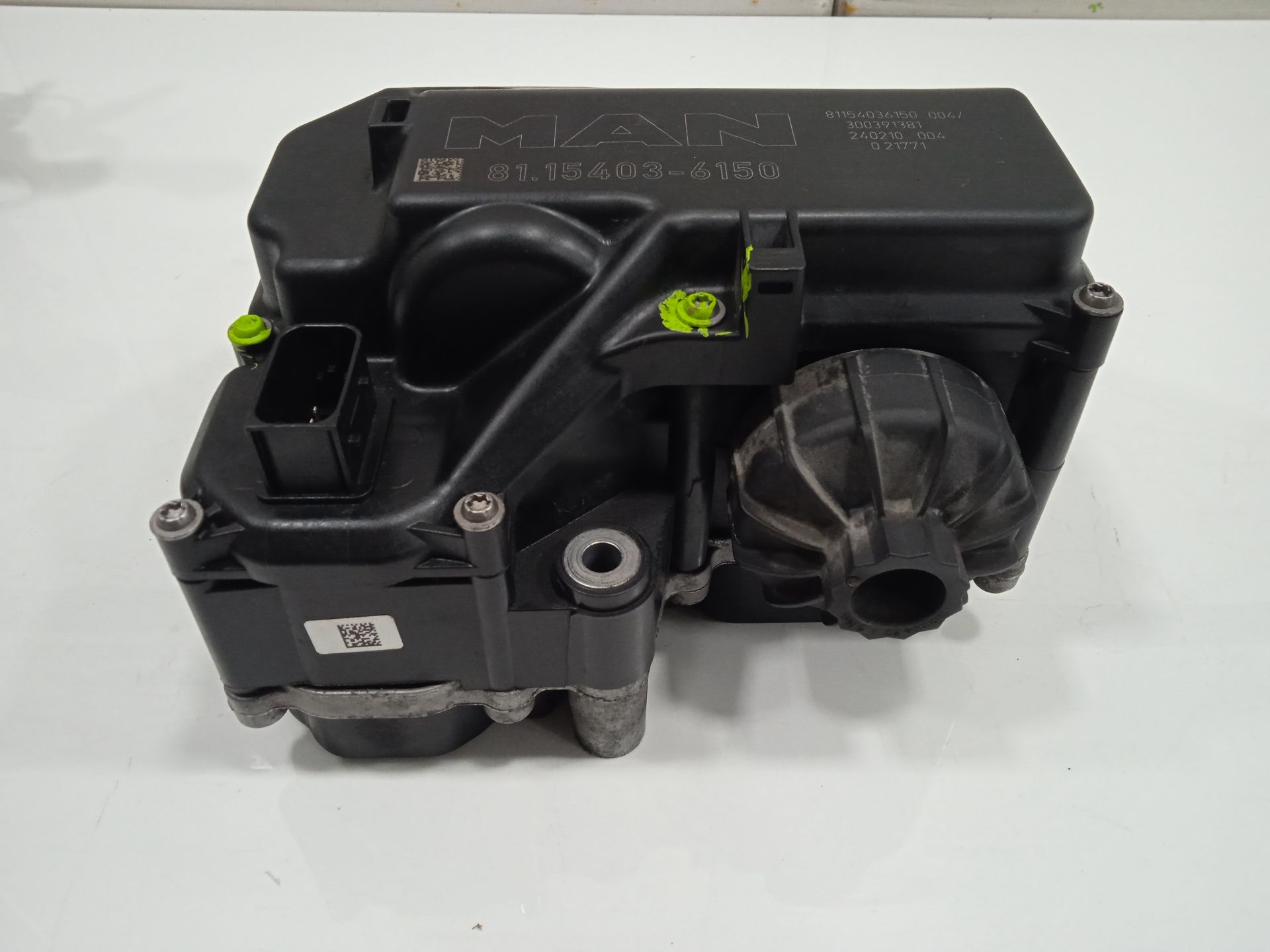 BOMBA ADBLUE MAN TGX 33.XXX FG /   6x4   BL XL