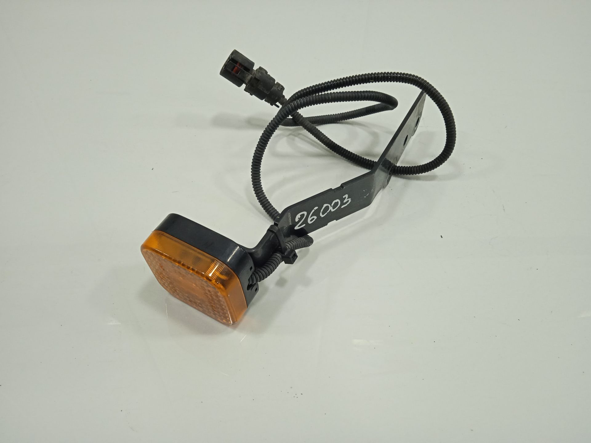 PILOTO INTERMITENTE MAN TGX 33.XXX FG /   6x4   BL XL