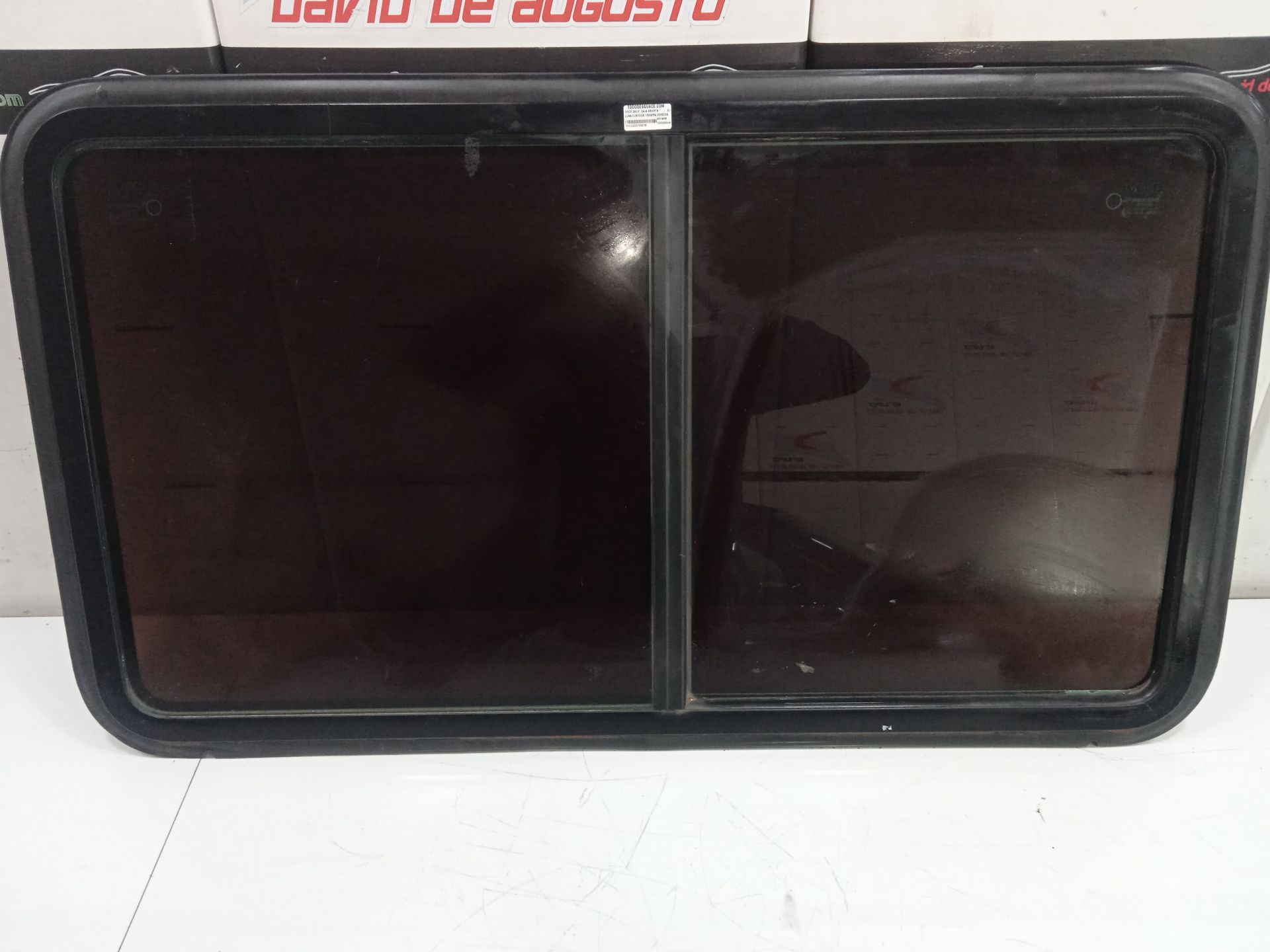 LUNA CUSTODIA TRASERA DERECHA IVECO DAILY CAJA ABIERTA *