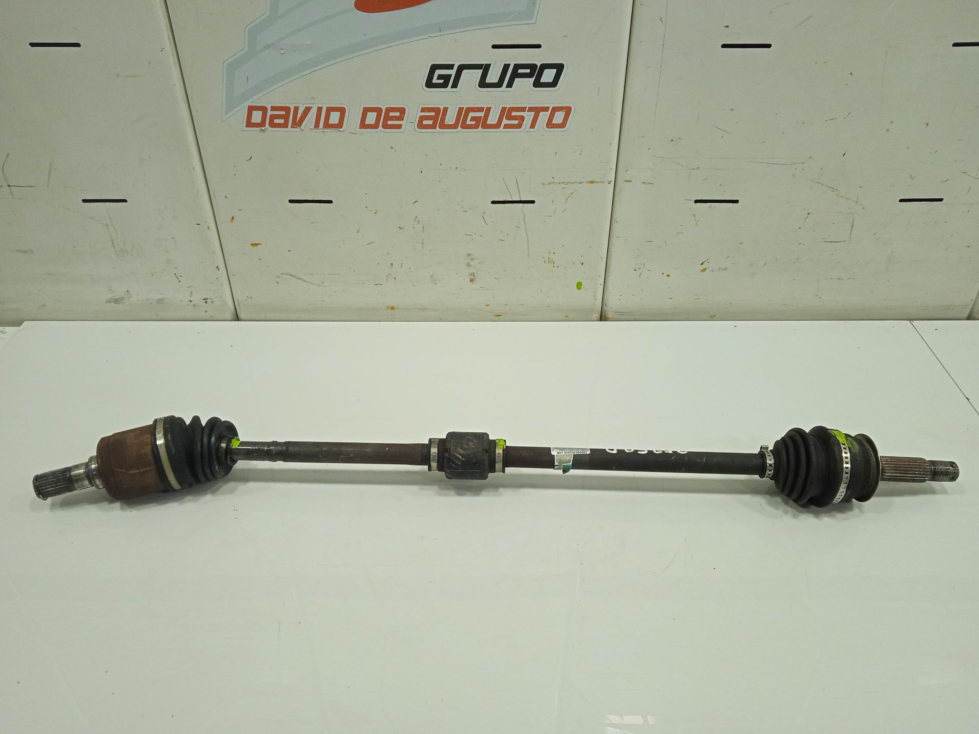 TRANSMISION DELANTERA DERECHA foto 3