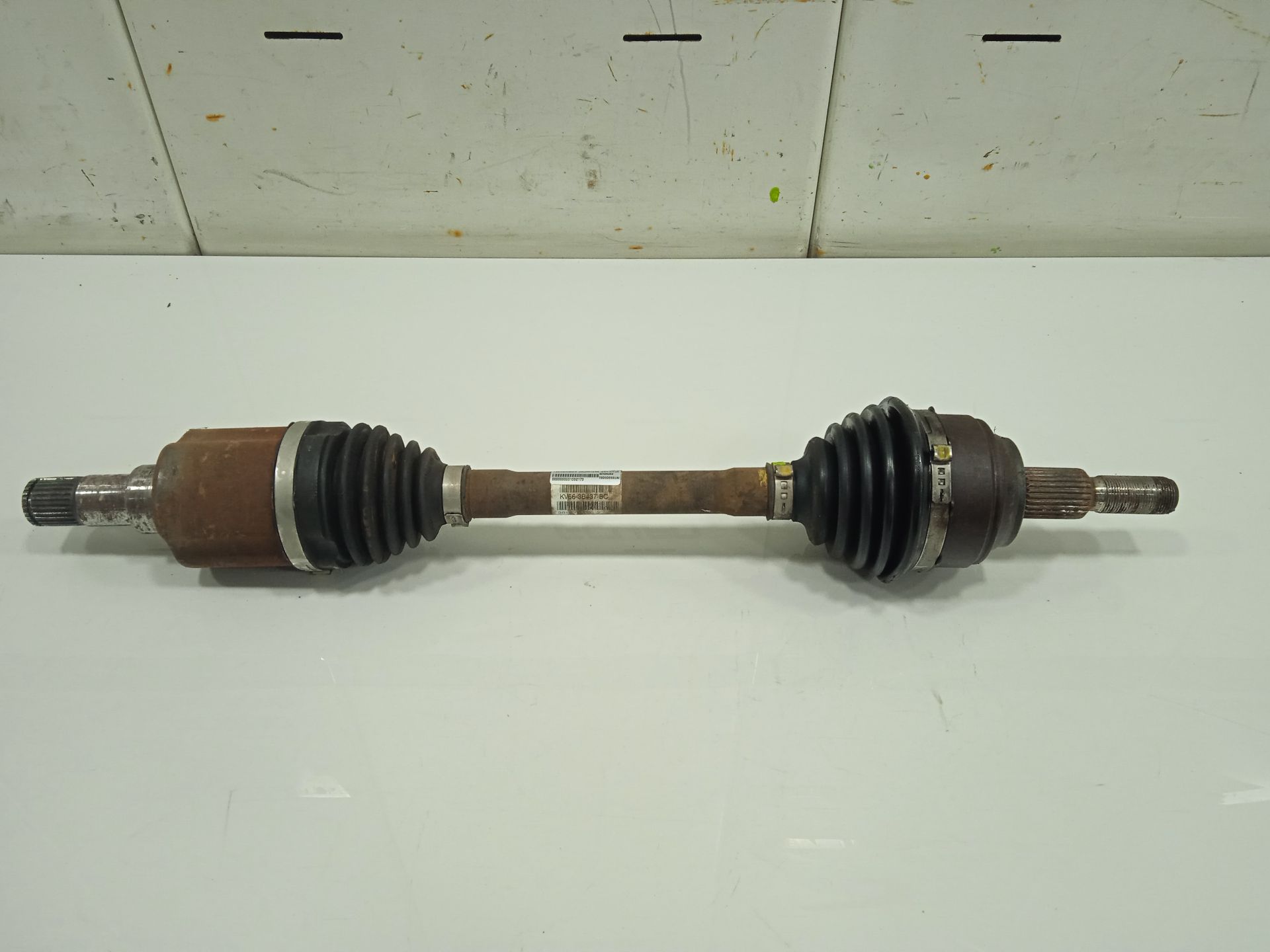TRANSMISION DELANTERA IZQUIERDA FORD TRANSIT CONNECT Combi 220 L1 Ambiente