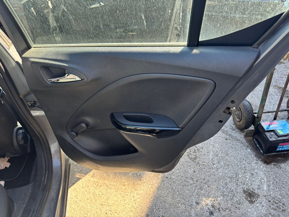 OPEL CORSA E Selective Motor 1,4 Ltr. - 66 kW 16V CAT (B 14 XEL / LDD) bivalent, Gasolina / GPL