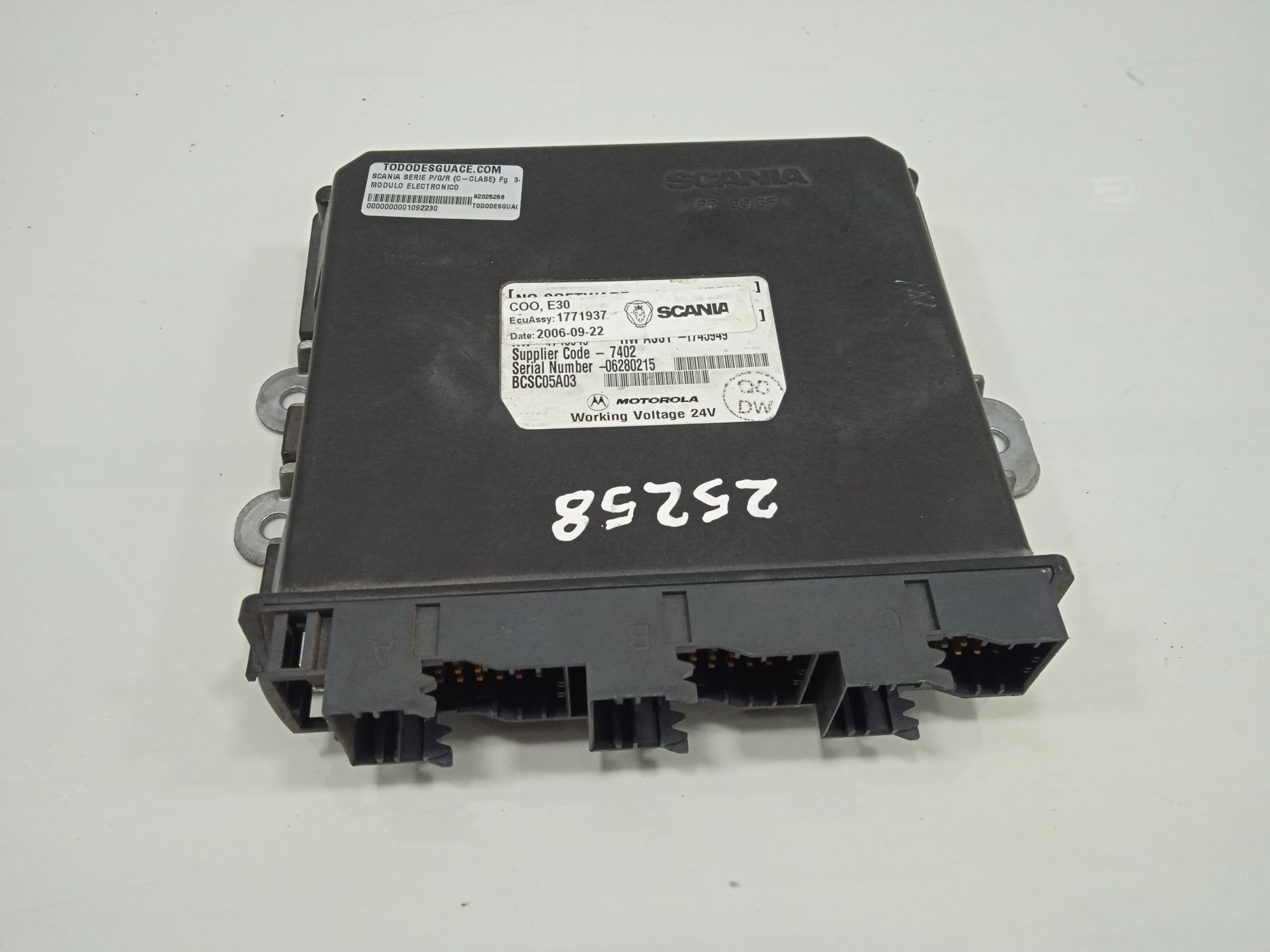 MODULO ELECTRONICO SCANIA SERIE P/G/R (C-CLASE) Fg  340  (4X2) Corto CP 13 / 14 B