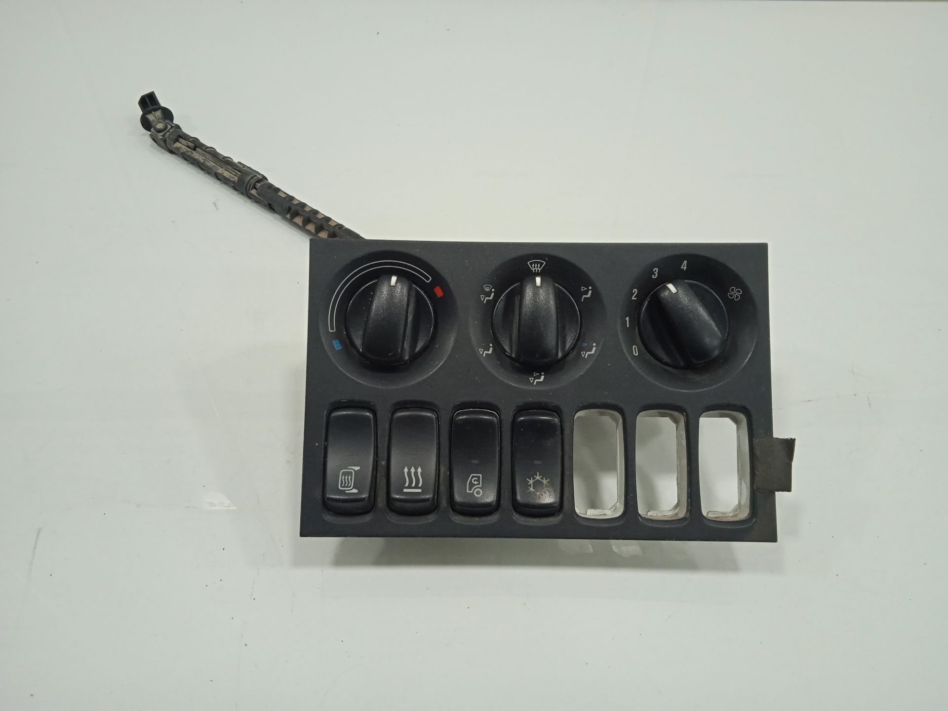 MANDO CALEFACCION / AIRE ACONDICIONADO SCANIA SERIE P/G/R (C-CLASE) FSa G480 (4x2) Largura mediana CG 16