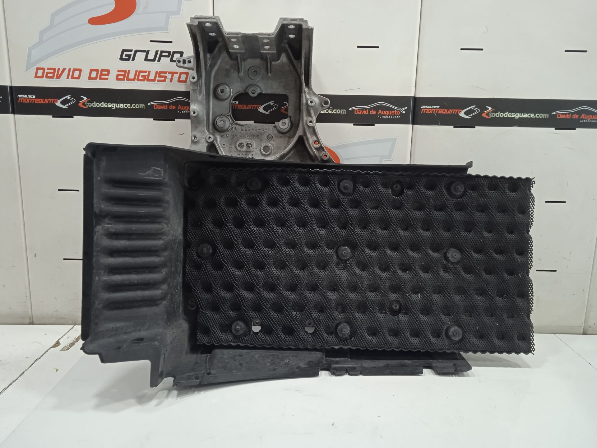 PASO RUEDA DELANTERO DERECHO MAN TGX 33.XXX FG /   6x4   BL XL