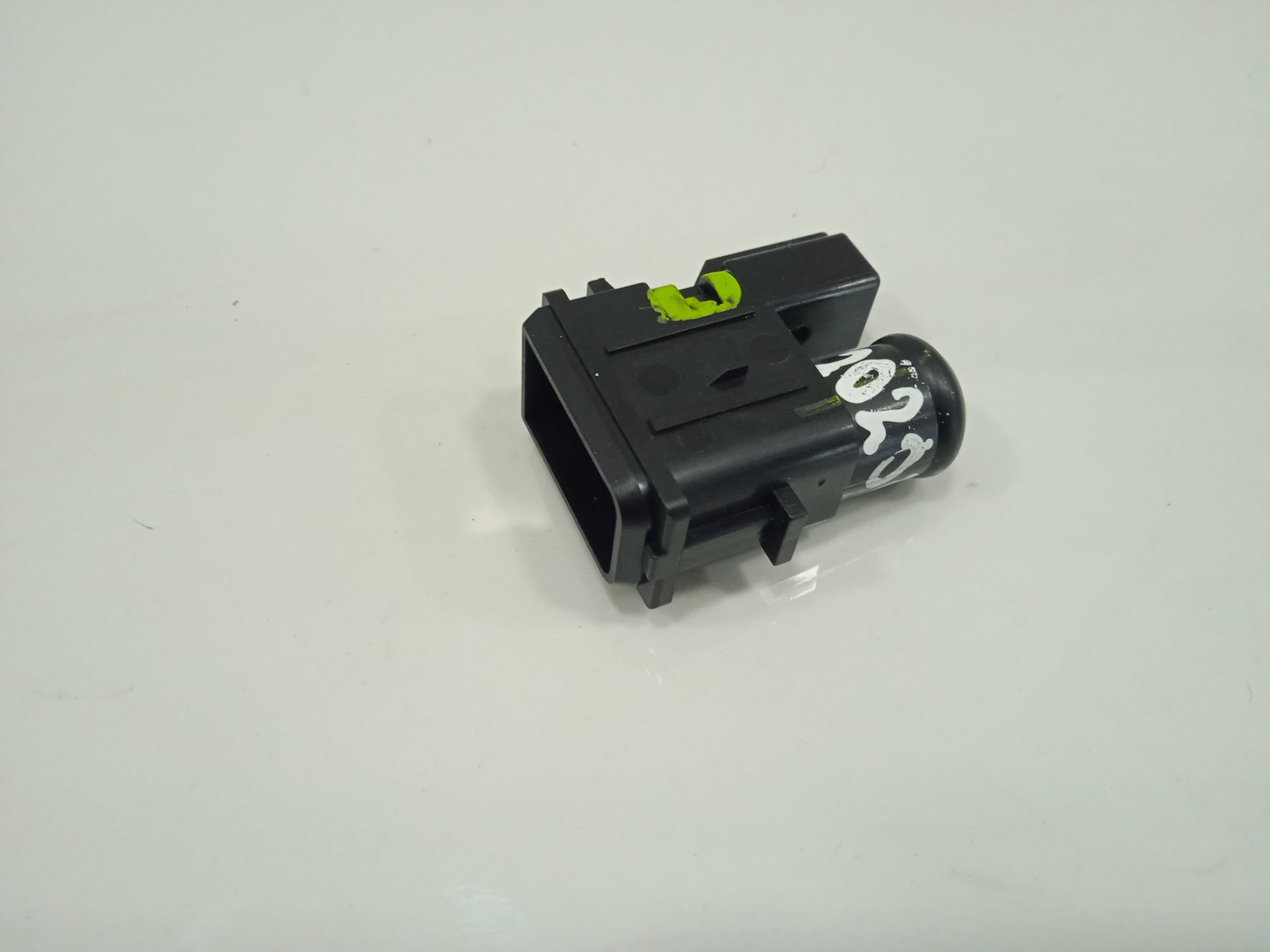 SENSOR DE TEMPERATURA INFINITI Q70 LIM. 2.2d Premium   |   01.15 - 12.19