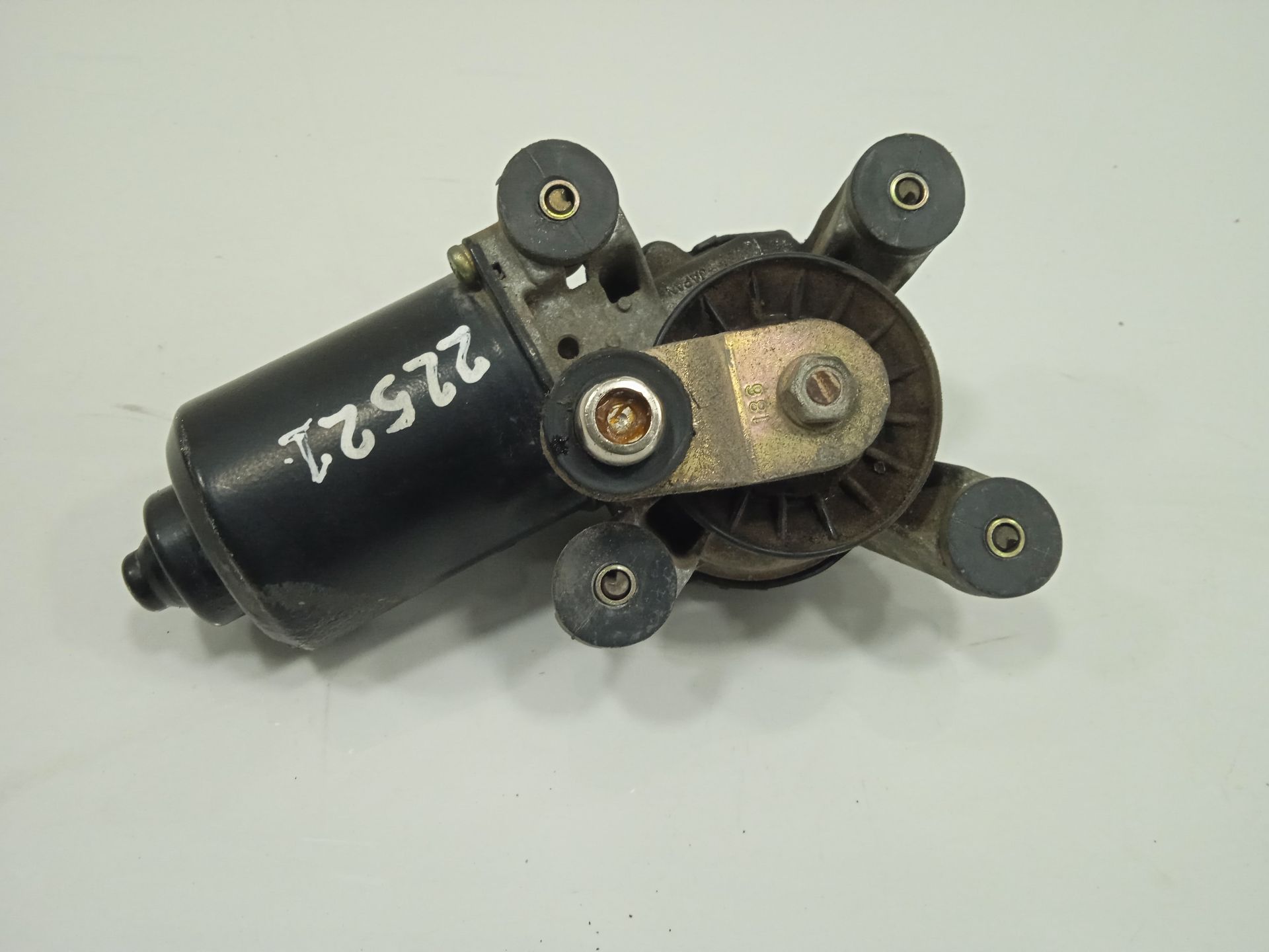 MOTOR LIMPIA DELANTERO MITSUBISHI MONTERO (V60/V70) 3.2 DI-D GLX Hunter (5-ptas.)   |   10.01 - ...