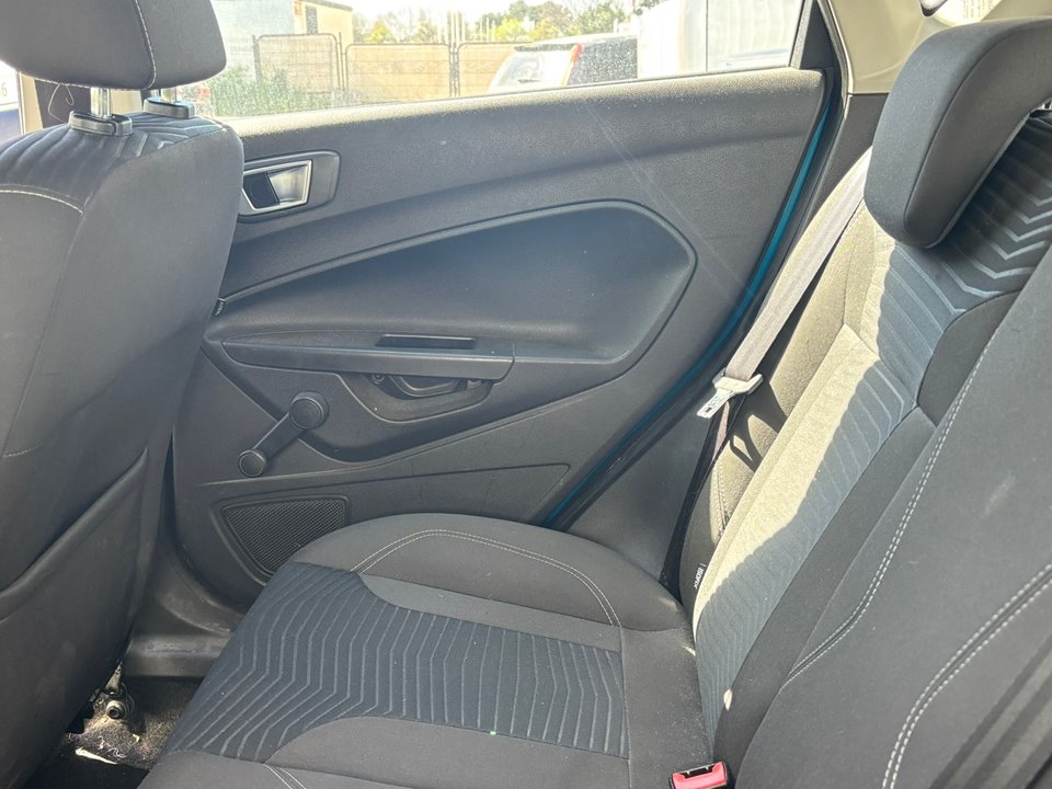 FORD FIESTA (CCN) Black Edition Motor 1,0 Ltr. - 74 kW EcoBoost CAT