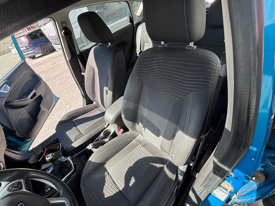 FORD FIESTA (CCN) Black Edition Motor 1,0 Ltr. - 74 kW EcoBoost CAT