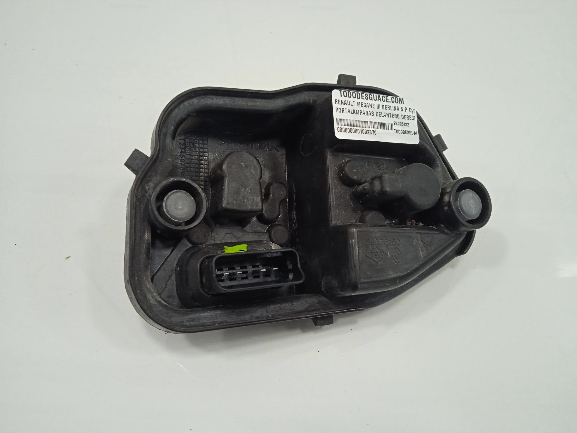 PORTALAMPARAS TRASERO DERECHO RENAULT MEGANE III BERLINA 5 P Dynamique