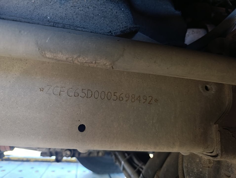 IVECO DAILY CAJA ABIERTA *