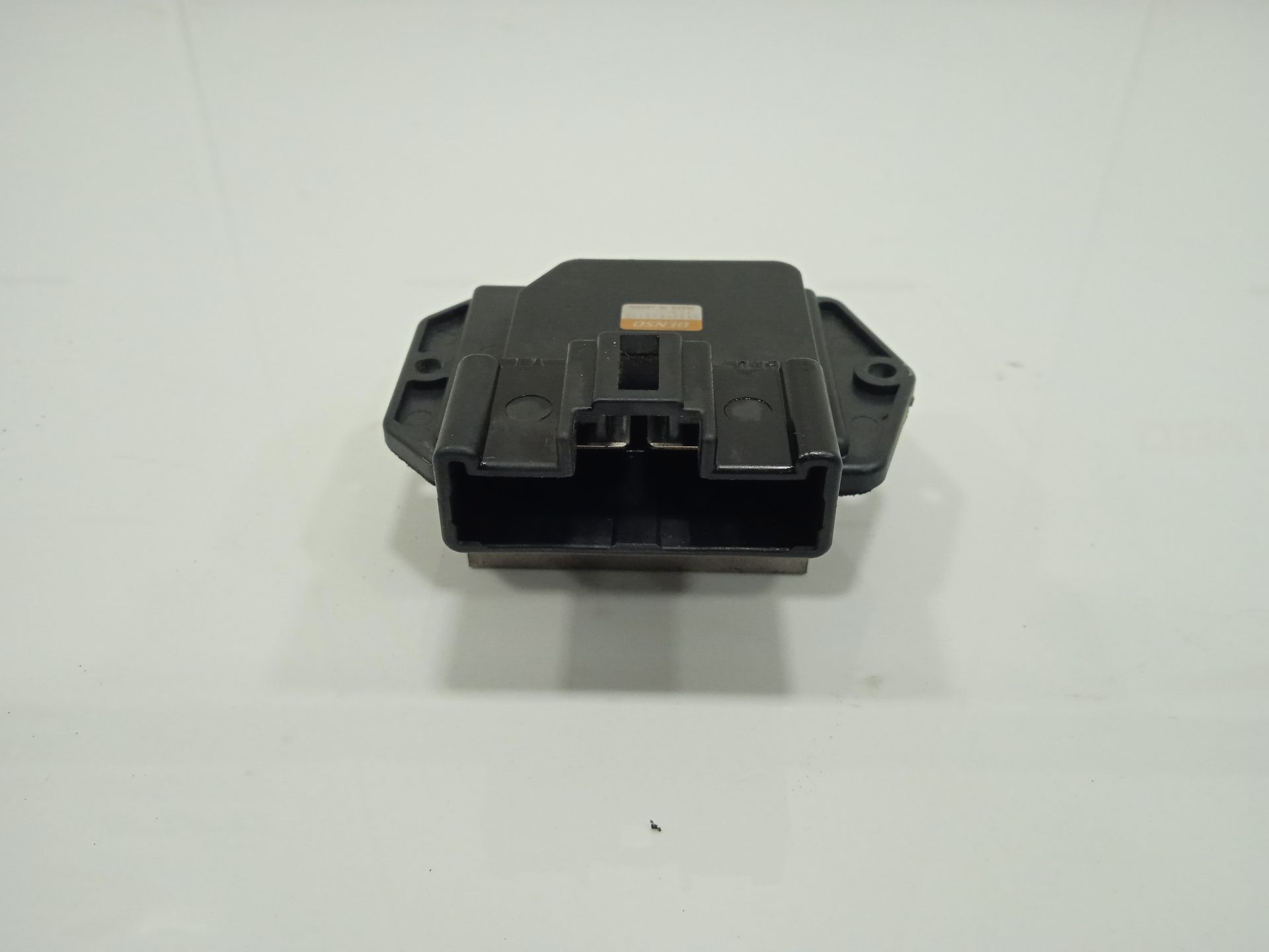CAJA PRECALENTAMIENTO MITSUBISHI MONTERO (V60/V70) 3.2 DI-D GLX Hunter (5-ptas.)   |   10.01 - ...