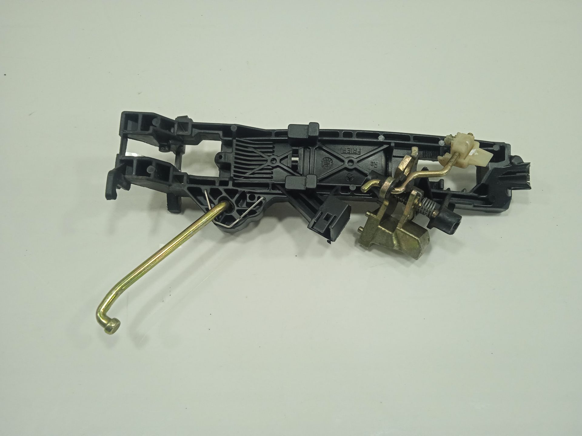SOPORTE MANETA EXTERIOR TRASERA DERECHA MERCEDES-BENZ CLASE S (W220) BERLINA 320 (220.065)