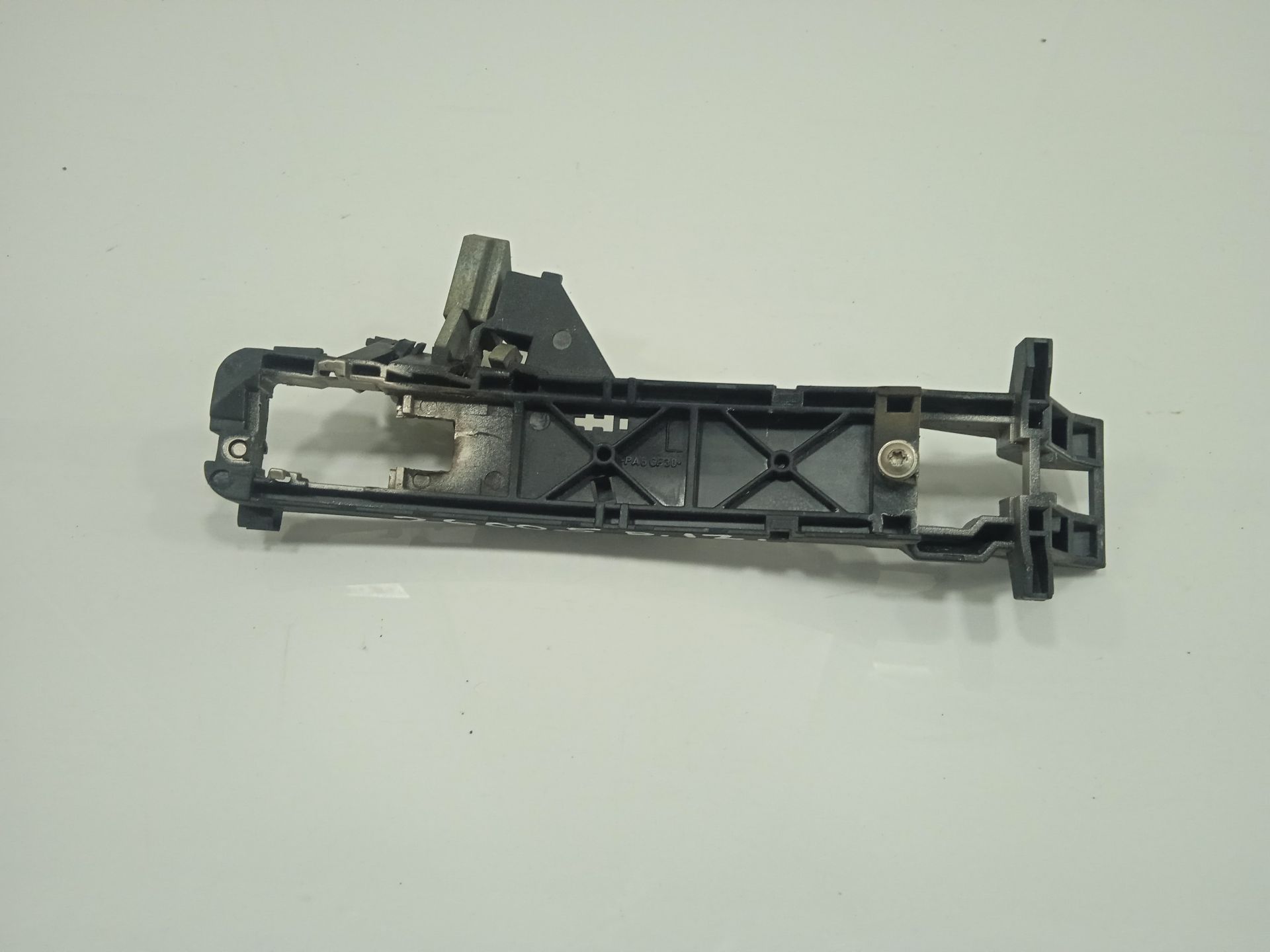 SOPORTE MANETA EXTERIOR DELANTERA IZQUIERDA MERCEDES-BENZ CLASE S (W220) BERLINA 320 (220.065)