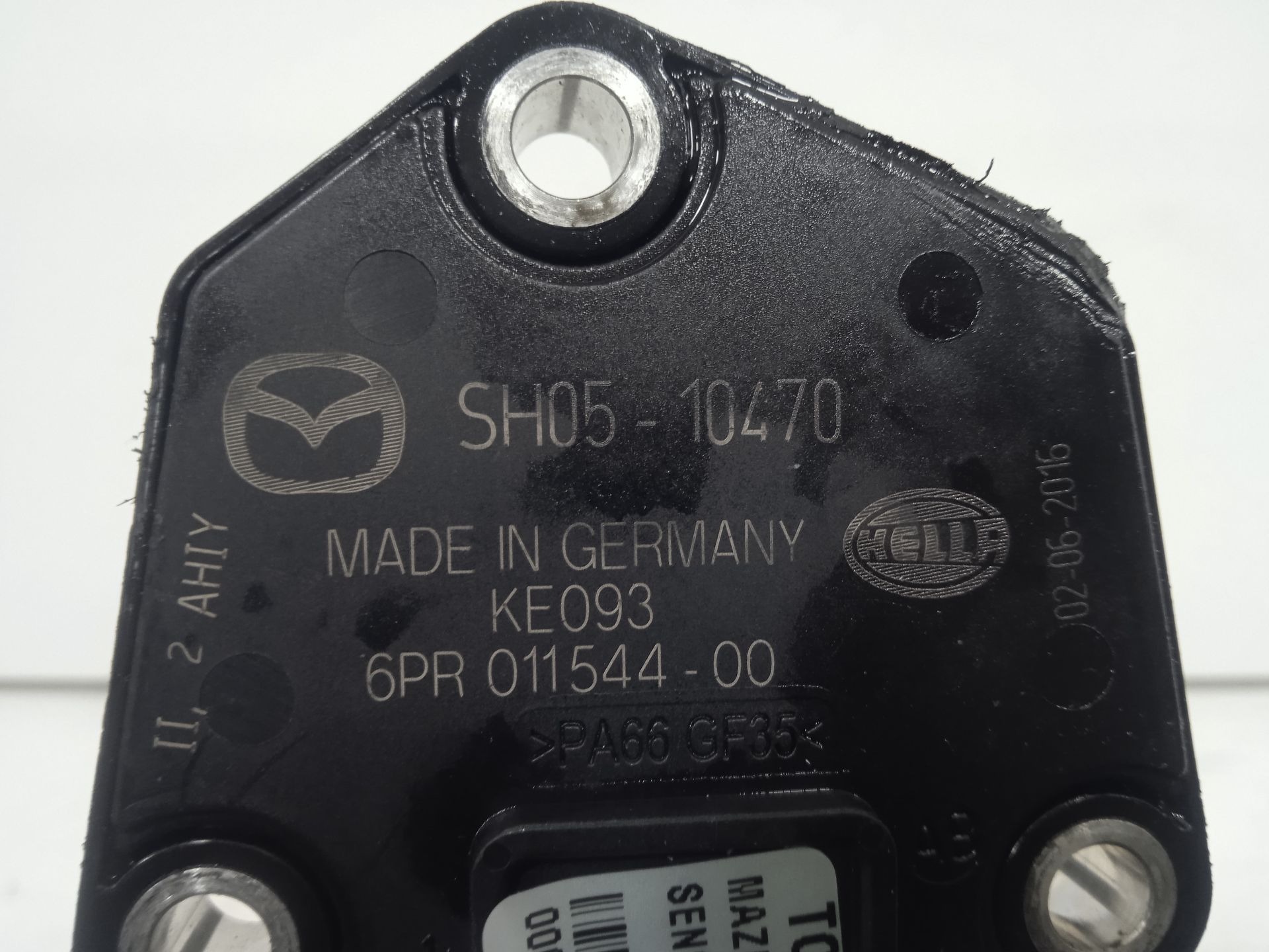 SENSOR DE PRESIÓN DEL ACEITE MAZDA CX-3 Center-Line