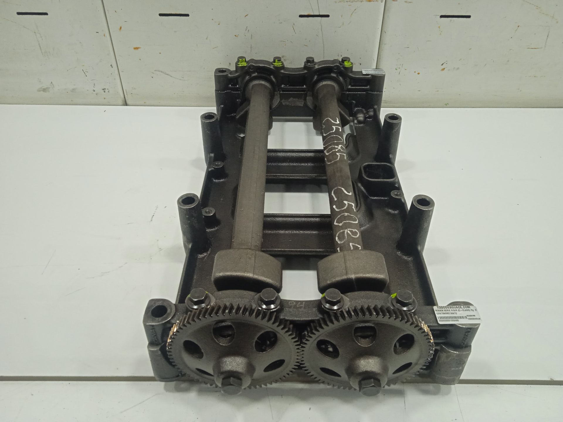 CONTRARROTANTE SCANIA SERIE P/G/R (C-CLASE) Fg  270  (4X2) Corto CP 13 / 14 B