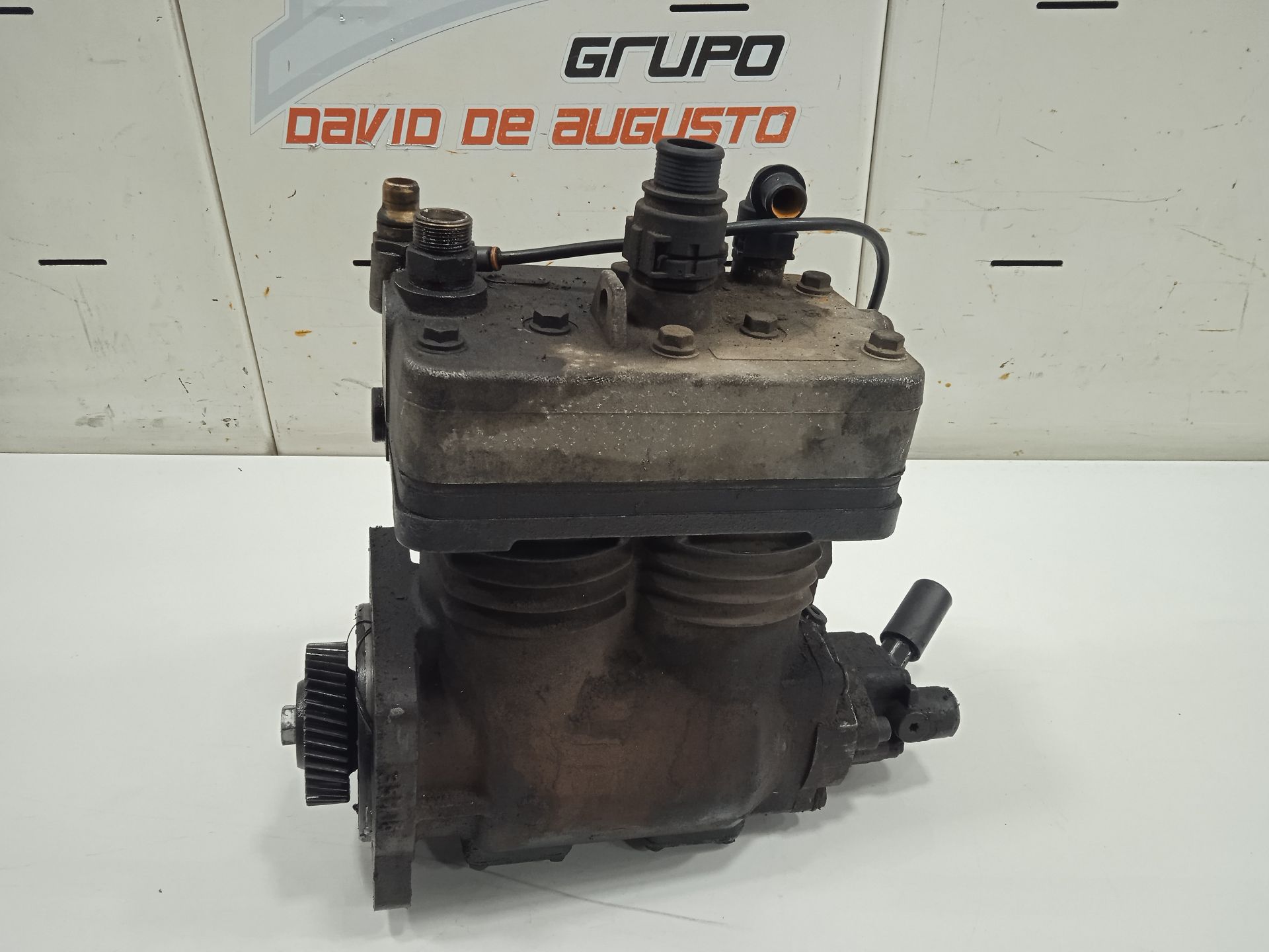 COMPRESOR DE AIRE SCANIA SERIE P/G/R (C-CLASE) Fg  270  (4X2) Corto CP 13 / 14 B