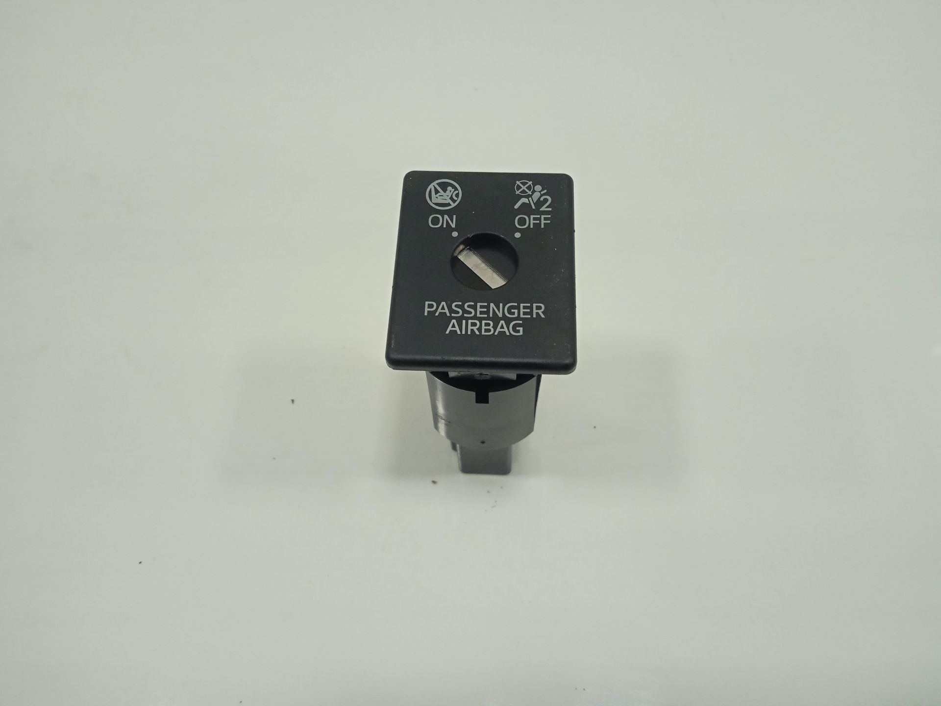 INTERRUPTOR AIRBAG MAZDA CX-3 Center-Line