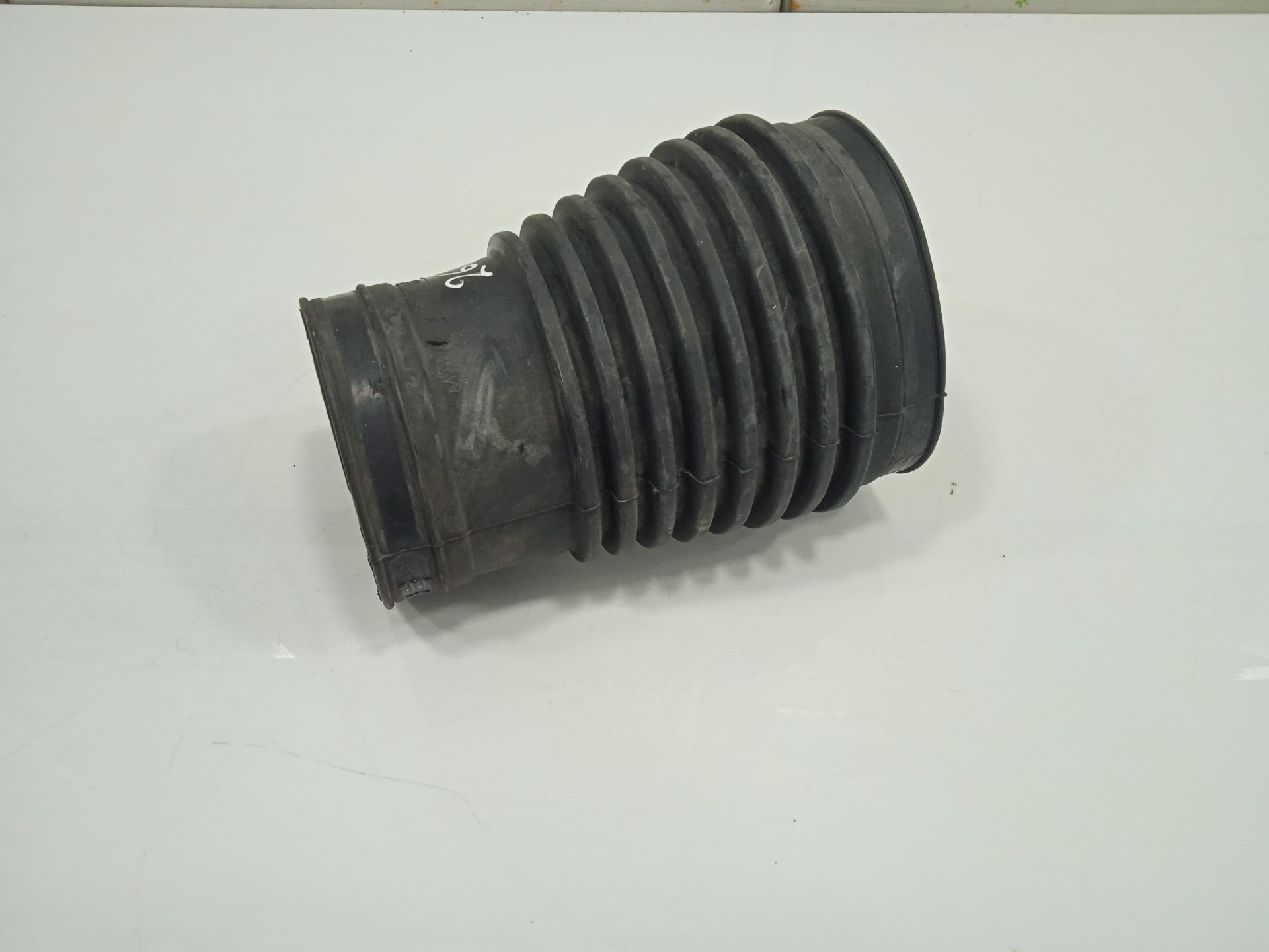 TUBO ADMISION MAN TGX 33.XXX FG /   6x4   BL XL