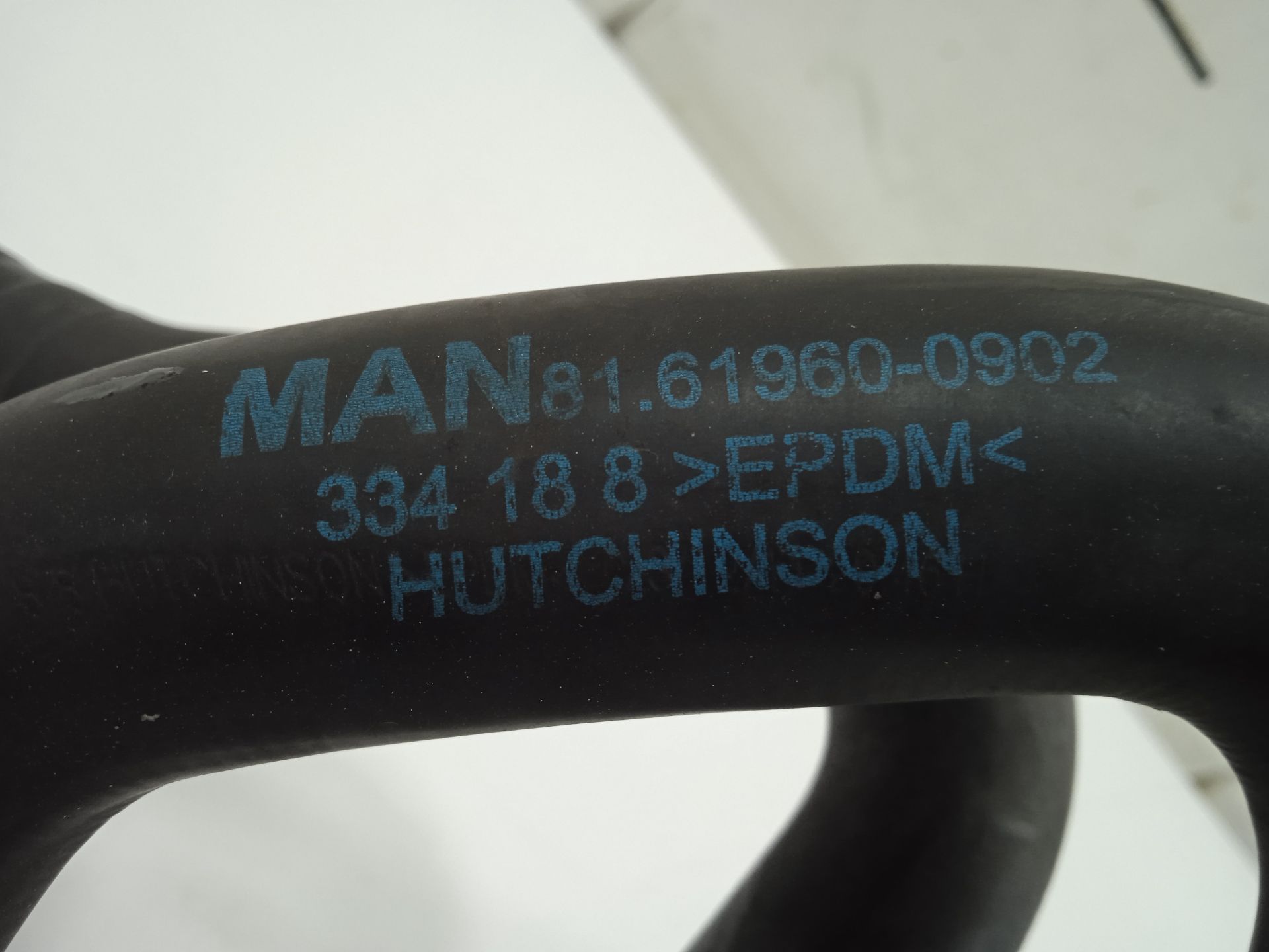 TUBO AIRE ACONDICIONADO MAN TGX 33.XXX FG /   6x4   BL XL