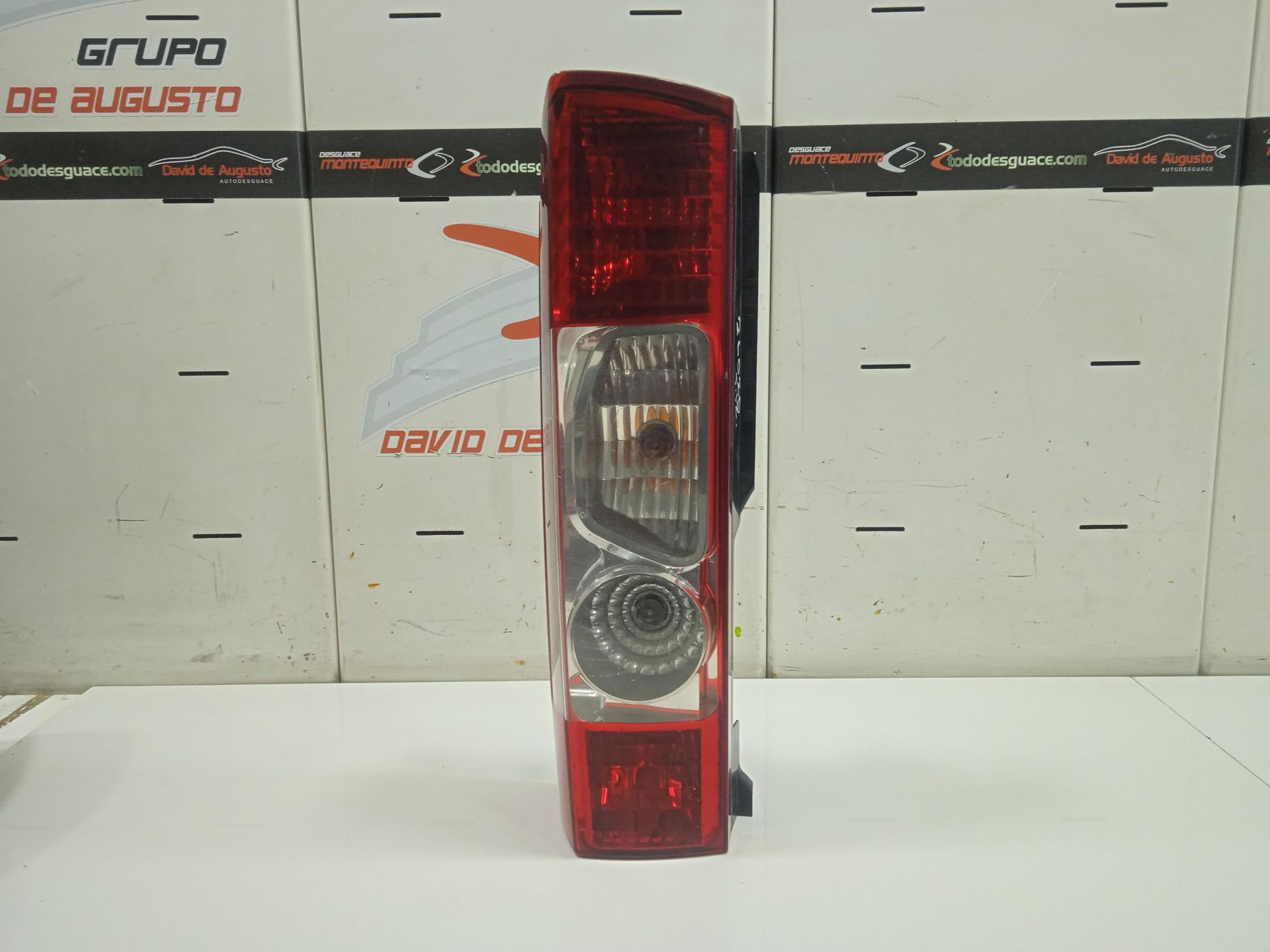 PILOTO TRASERO IZQUIERDO FIAT DUCATO CAJA ABIERTA 35 (06.2006 =>) L2 120 Multijet