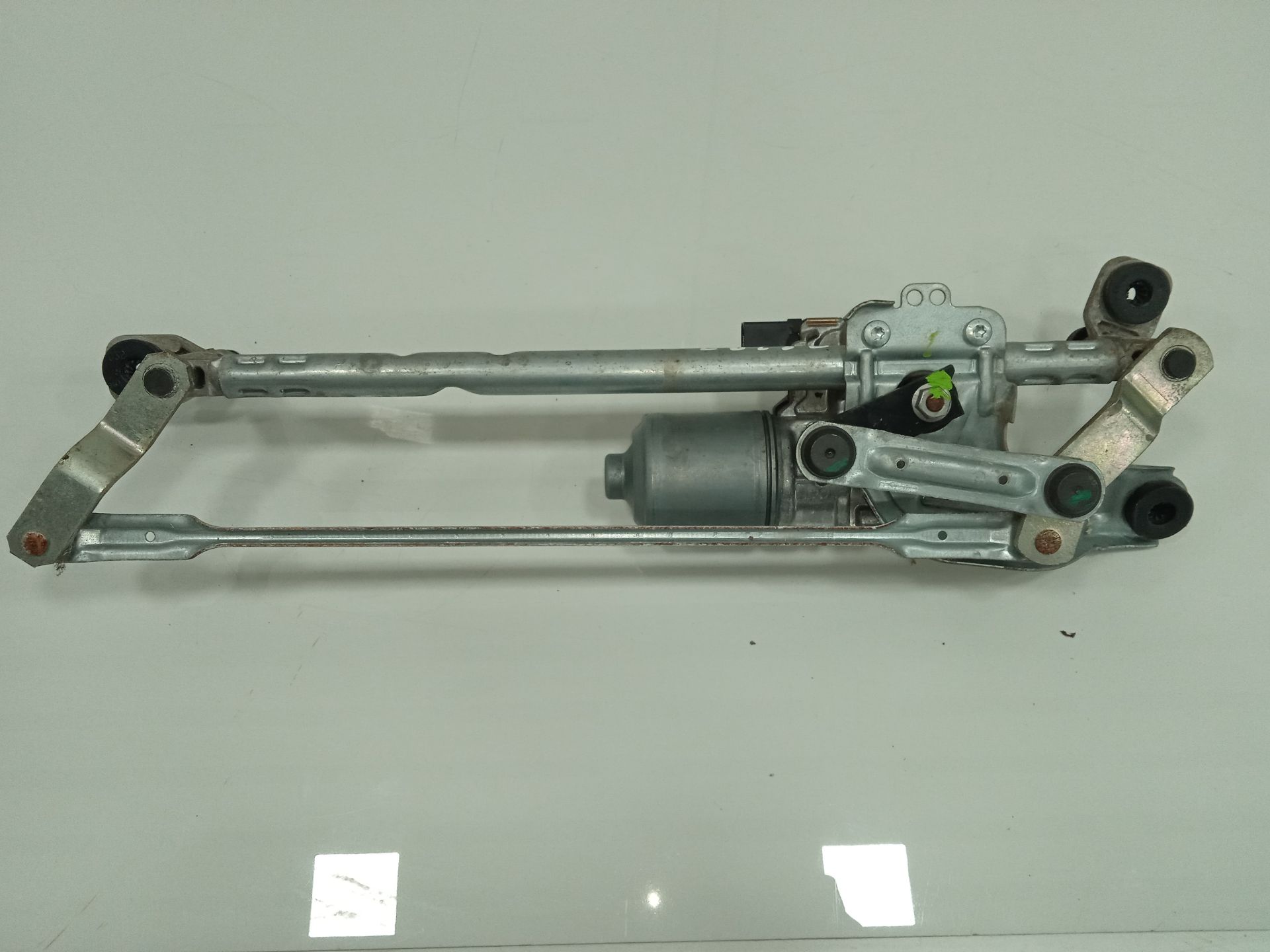 MOTOR LIMPIA DELANTERO VOLKSWAGEN GOLF VII LIM. (BQ1) Advance