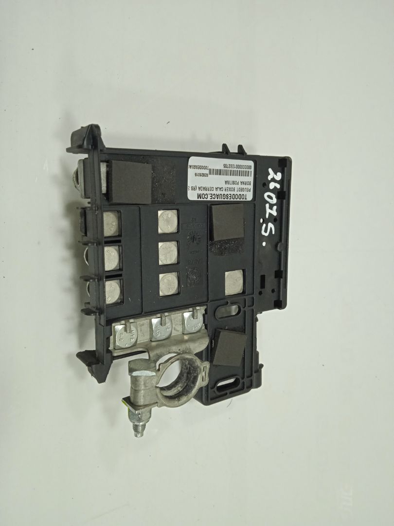 BORNA POSITIVA PEUGEOT BOXER CAJA CERRADA (RS 3000) (330/333) 2007 ->) HDi (333)