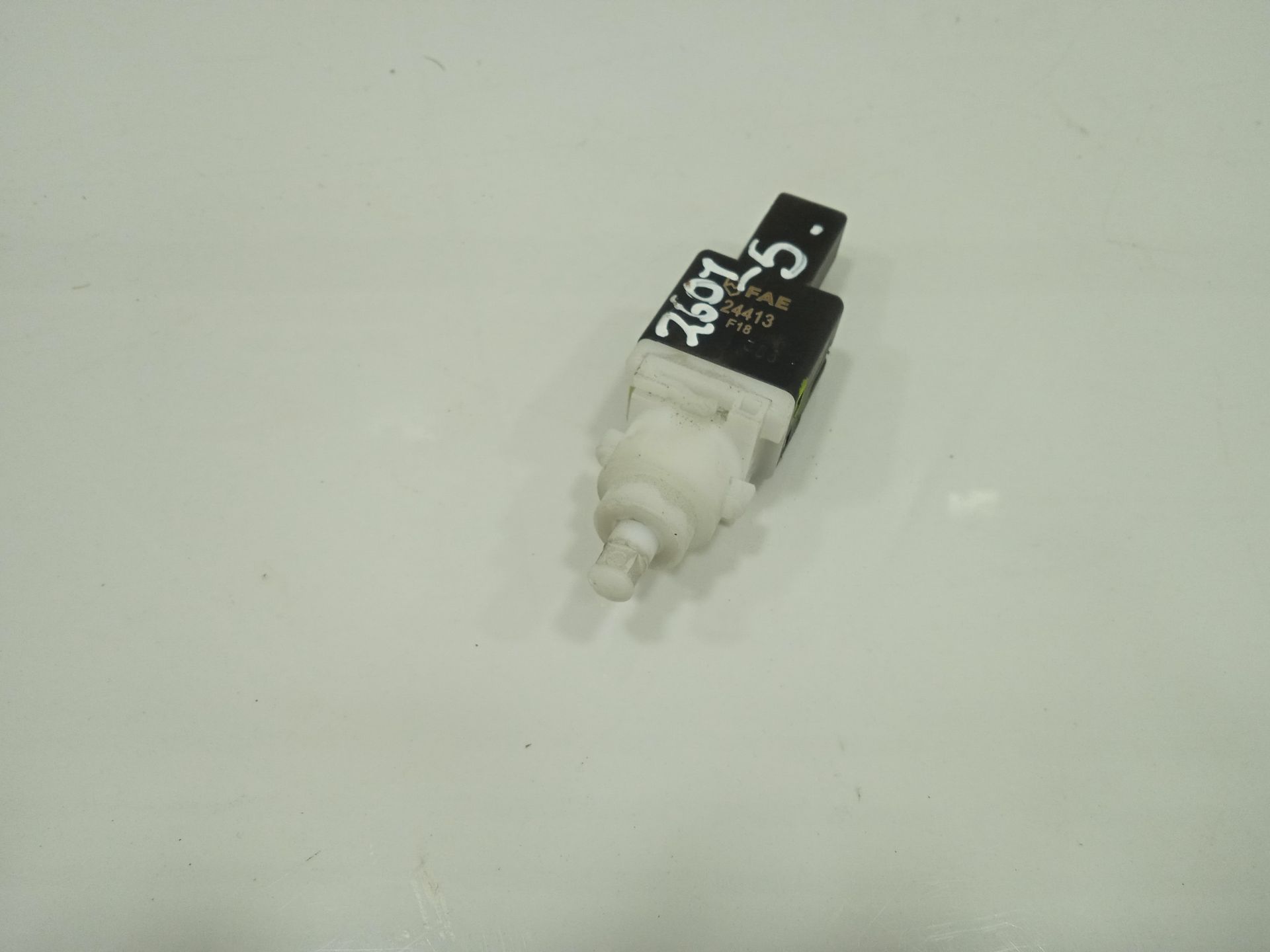 INTERRUPTOR PEUGEOT BOXER CAJA CERRADA (RS 3000) (330/333) 2007 ->) HDi (333)