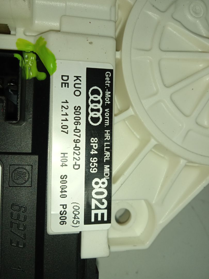 MOTOR ELEVALUNAS DELANTERO IZQUIERDO AUDI A3 SPORTBACK (8P) 1.9 TDI e Ambiente