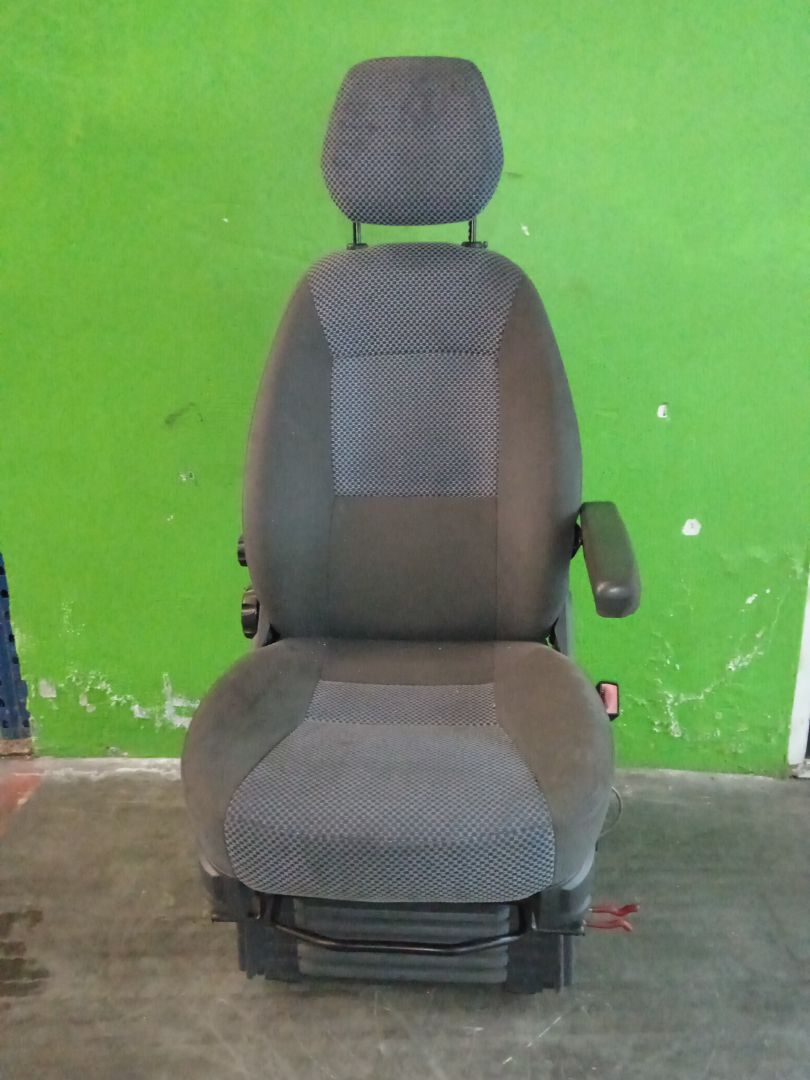 ASIENTO DELANTERO DERECHO PEUGEOT BOXER CAJA CERRADA (RS 3000) (330/333) 2007 ->) HDi (333)