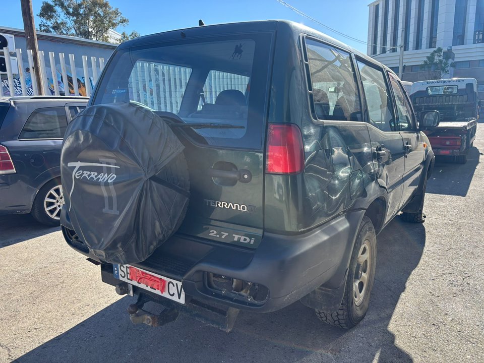 NISSAN TERRANO/TERRANO.II (R20) Aventura Motor 2,7 Ltr. - 92 kW Turbodiesel