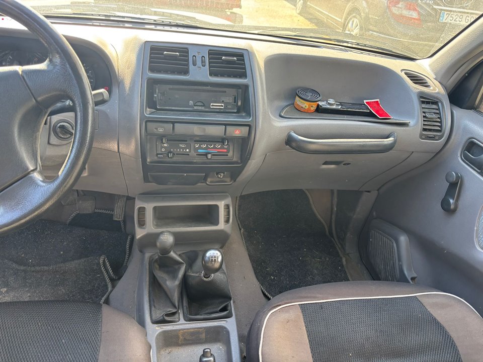 NISSAN TERRANO/TERRANO.II (R20) Aventura Motor 2,7 Ltr. - 92 kW Turbodiesel