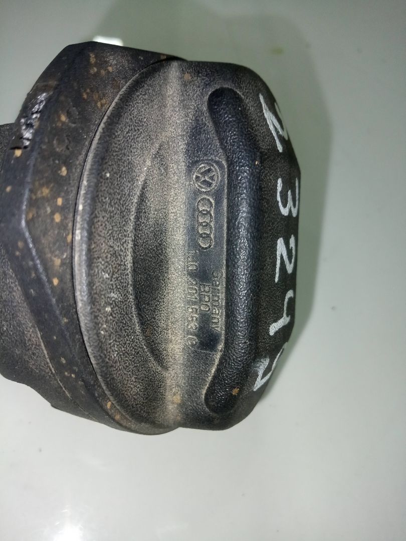 TAPON COMBUSTIBLE AUDI A3 (8L) 1.6 Ambiente